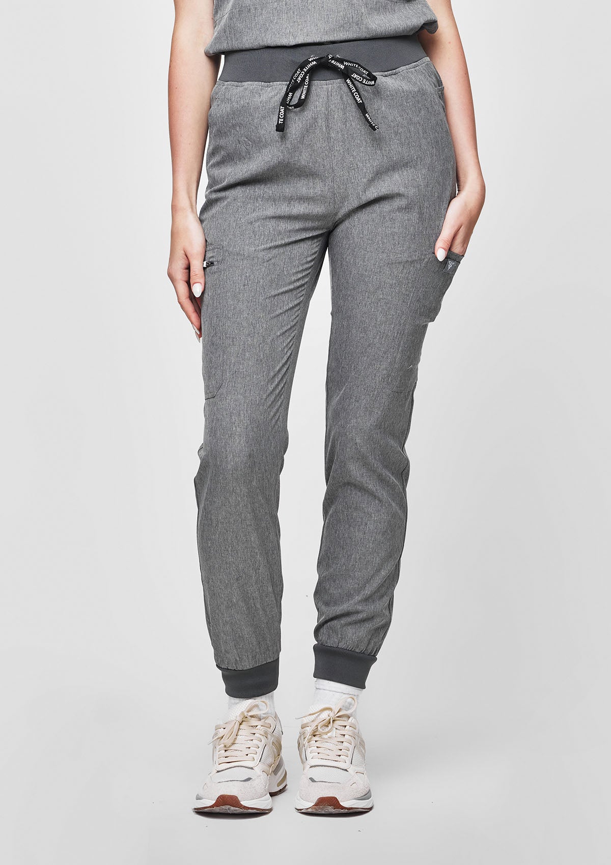 Jogger MoveTech® Matrix Scrub Pants - Women / Carbon