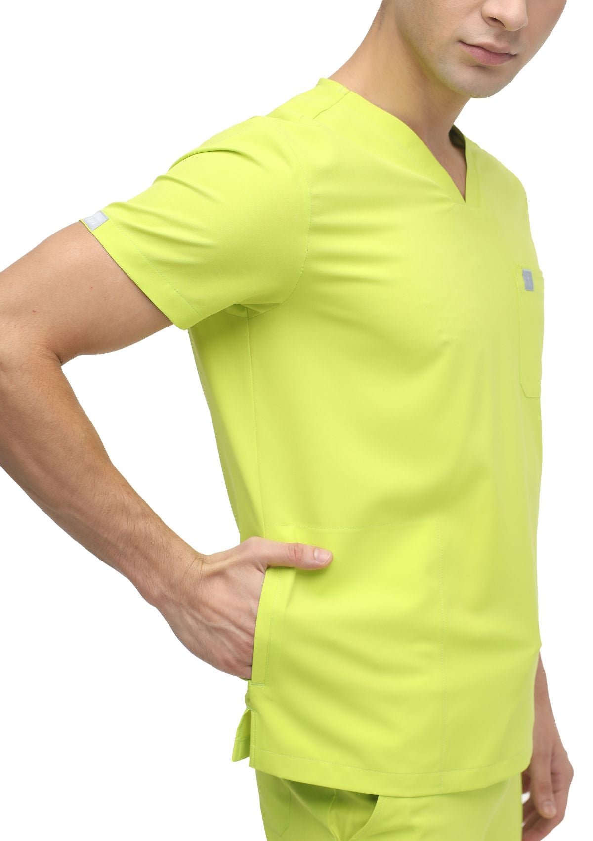 4-Pocket MoveTech® Scrub Top 2.0 - Men / Atomic Yellow