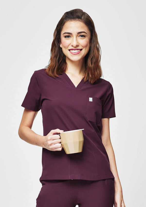 4-Pocket MoveTech® Scrub Top - Women / Merlot