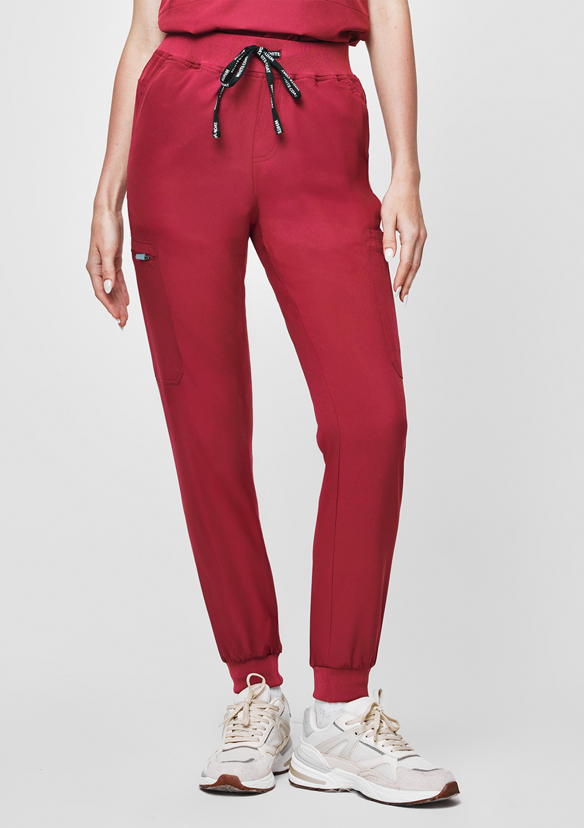 Jogger MoveTech® Scrub Pants - Women / Garnet