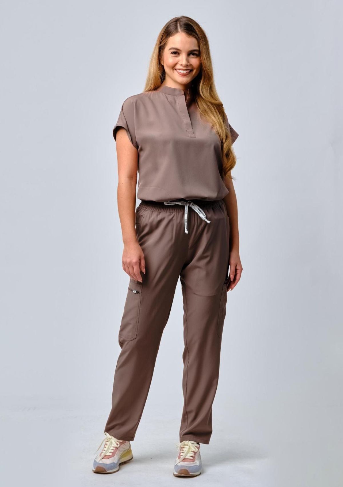 Mandarin MoveTech® Scrub Top - Women / Taupe