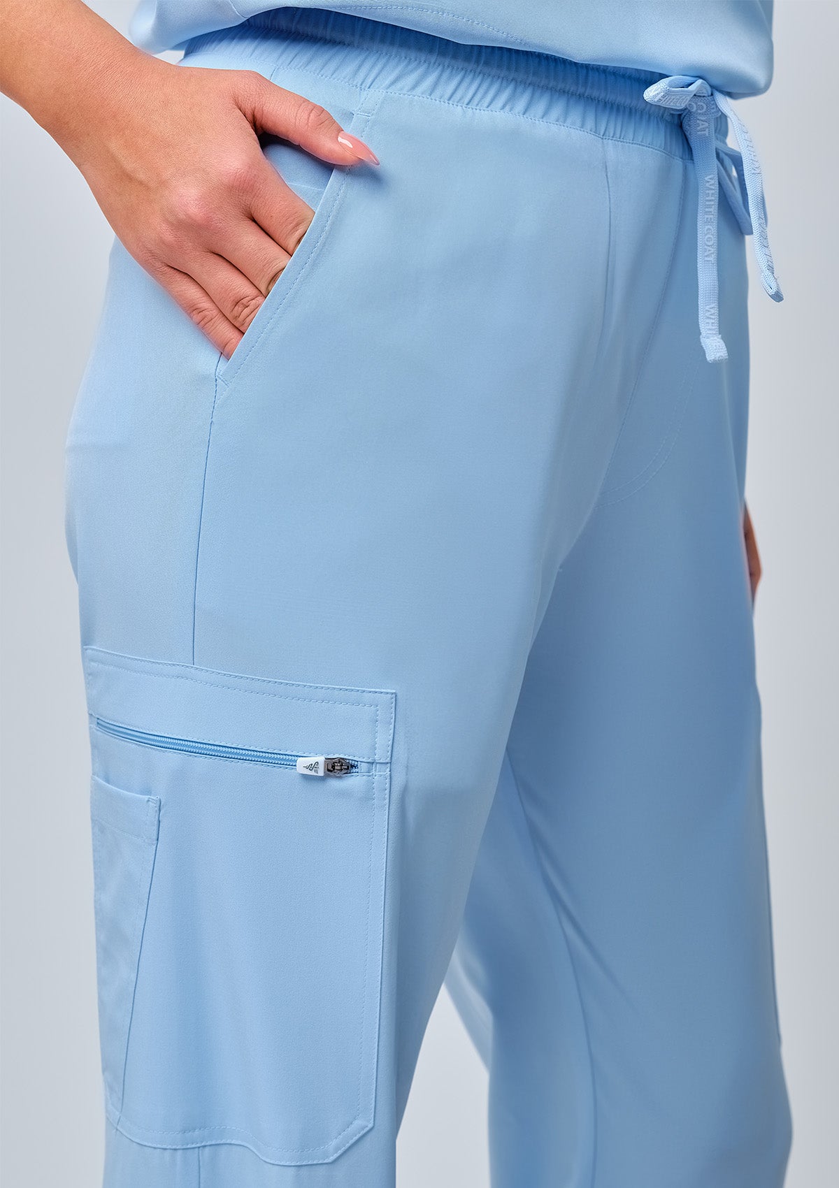 Tapered MoveTech® Scrub Pants - Women / Blue Sky