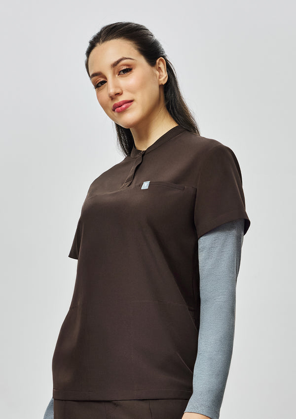 Band Collar MoveTech® Scrub Top Core+ - Women / Espresso