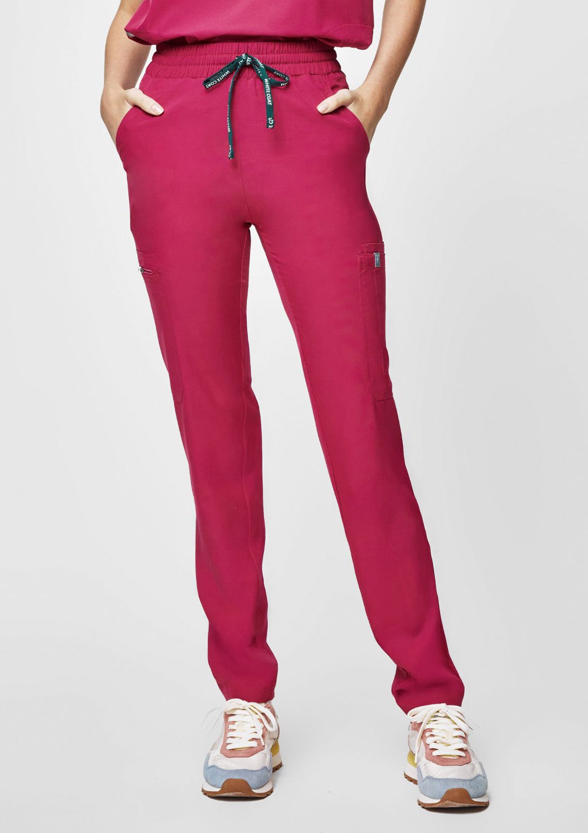 Tapered MoveTech® Scrub Pants - Women / Orchid Crush