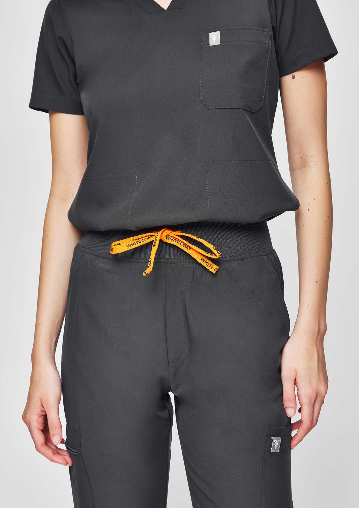 Jogger MoveTech® Scrub Pants 2.0 - New Logo Women / Graphite