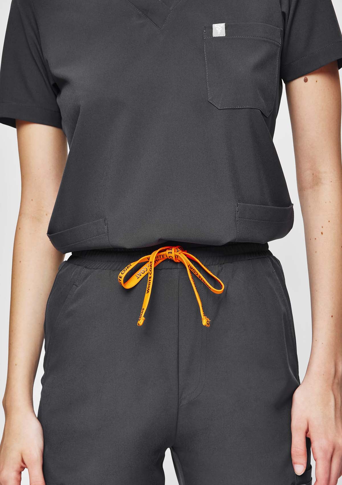 Straight Cut MoveTech® Scrub Pants 2.0 - New Logo Women / Graphite