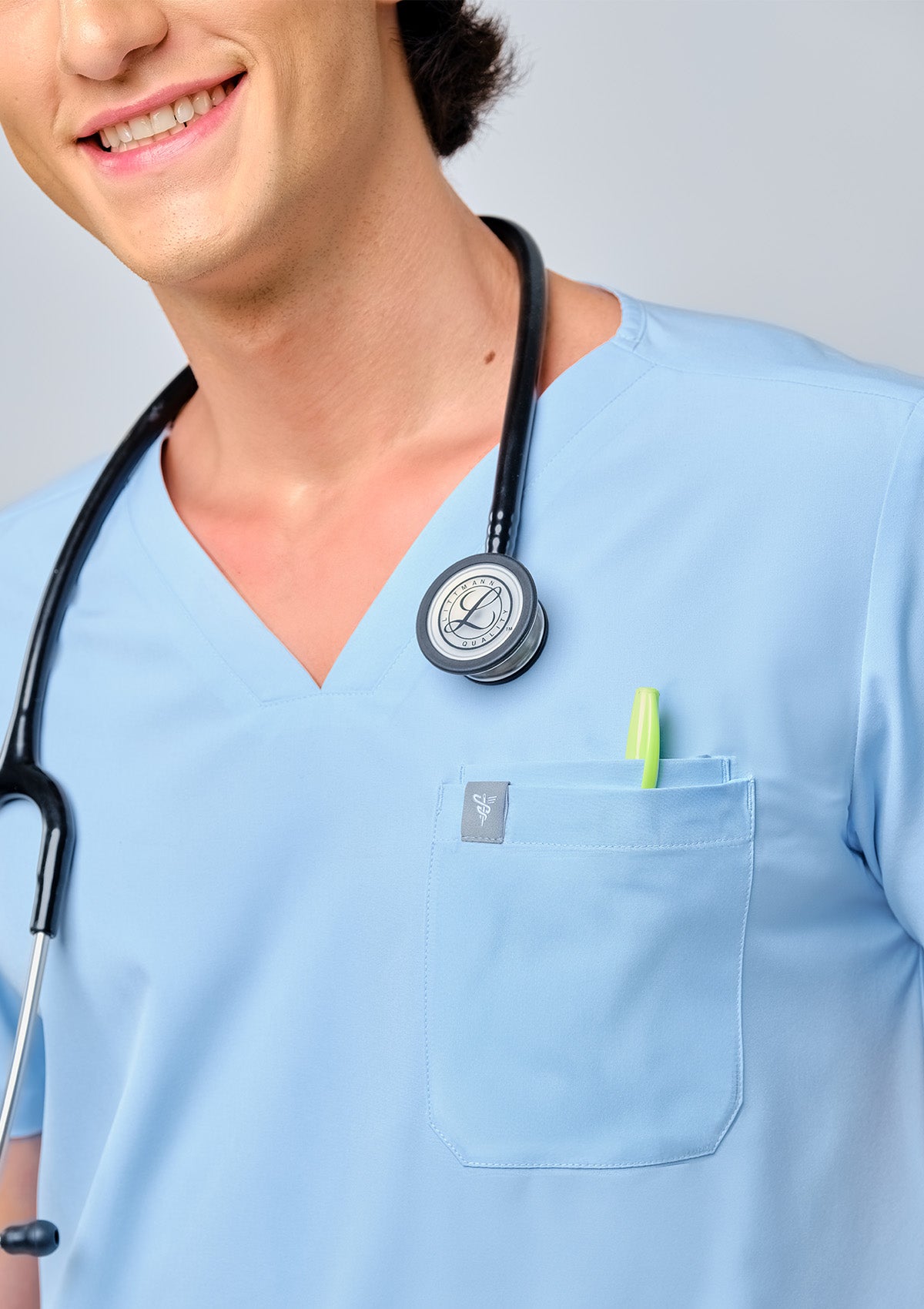 4-Pocket MoveTech® Scrub Top - Men / Blue Sky