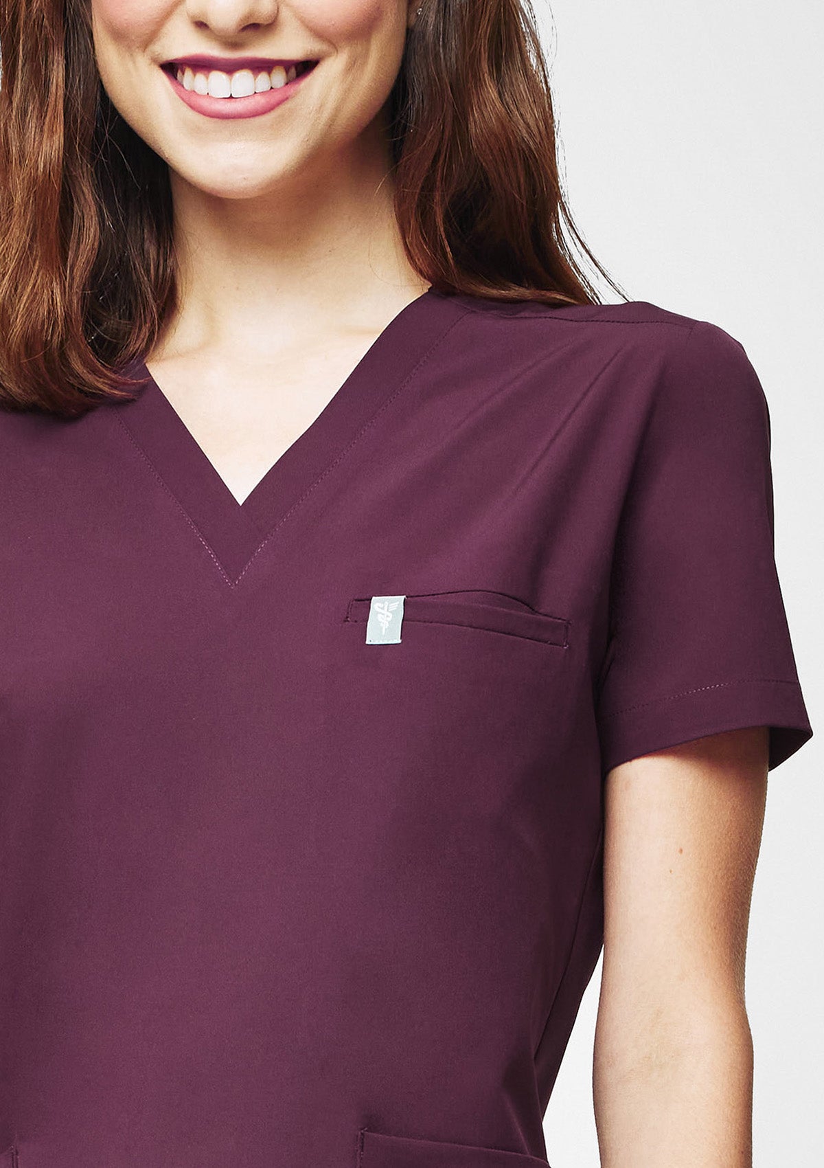 5-Pocket MoveTech® Scrub Top - Women / Merlot