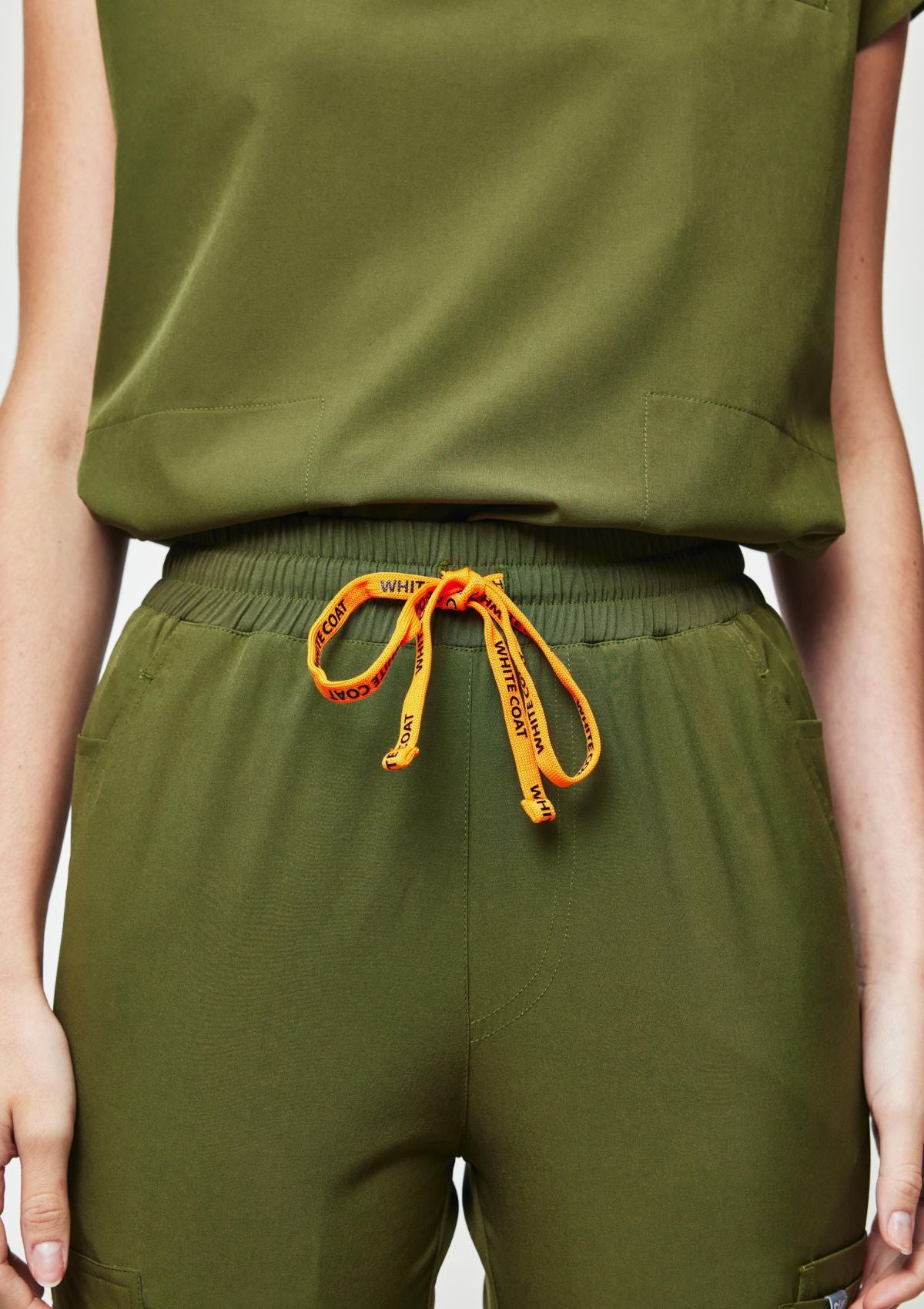 Tapered MoveTech® Scrub Pants - Women / Forest Green