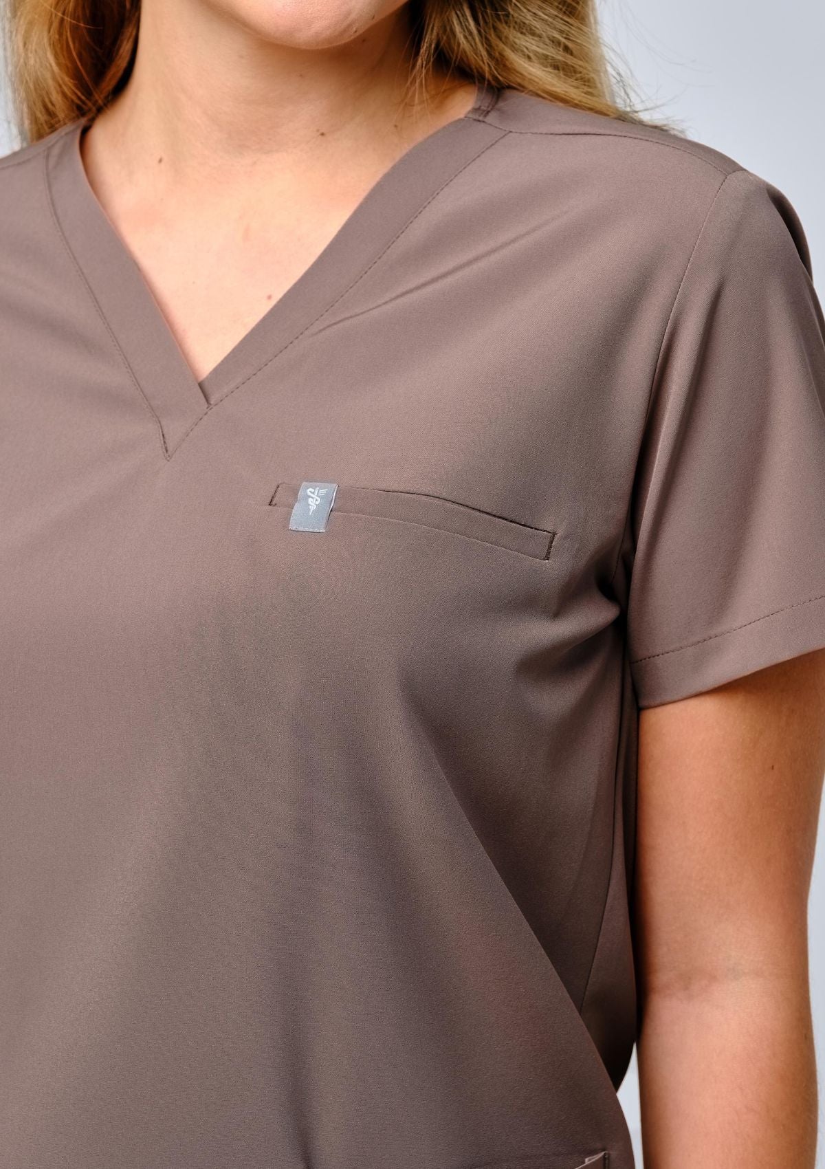 5-Pocket MoveTech® Scrub Top - Women / Taupe