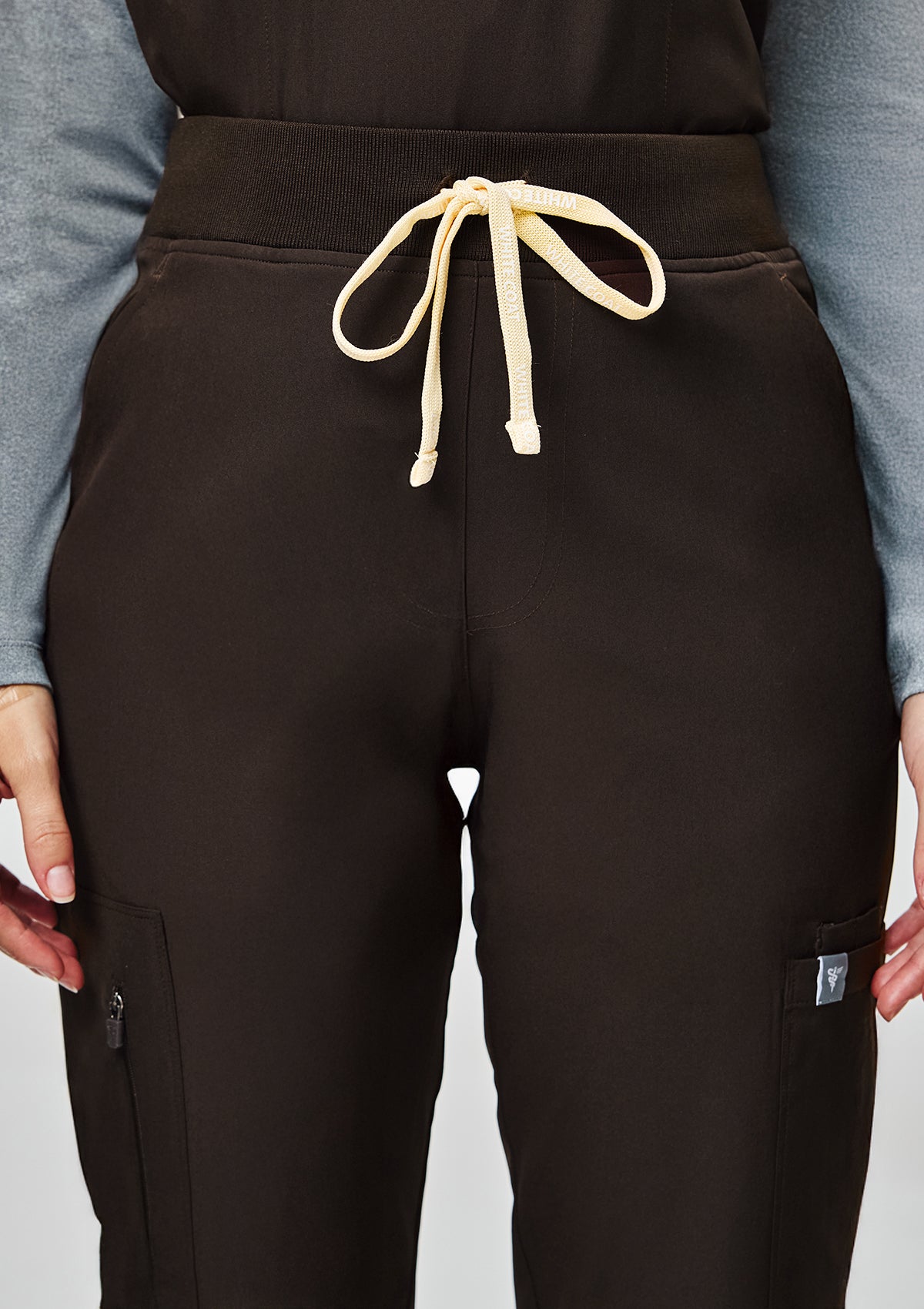 Ribbed Straight Cut MoveTech® Scrub Pants Core+ - Women / Espresso