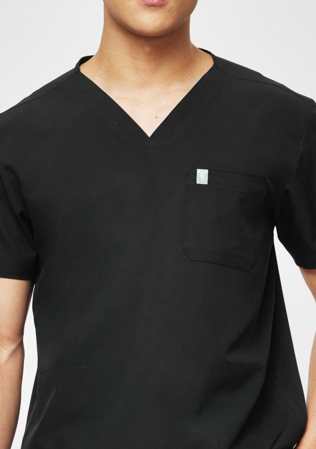 4-Pocket MoveTech® Scrub Top 2.0 - New Logo Men / Ultra Black