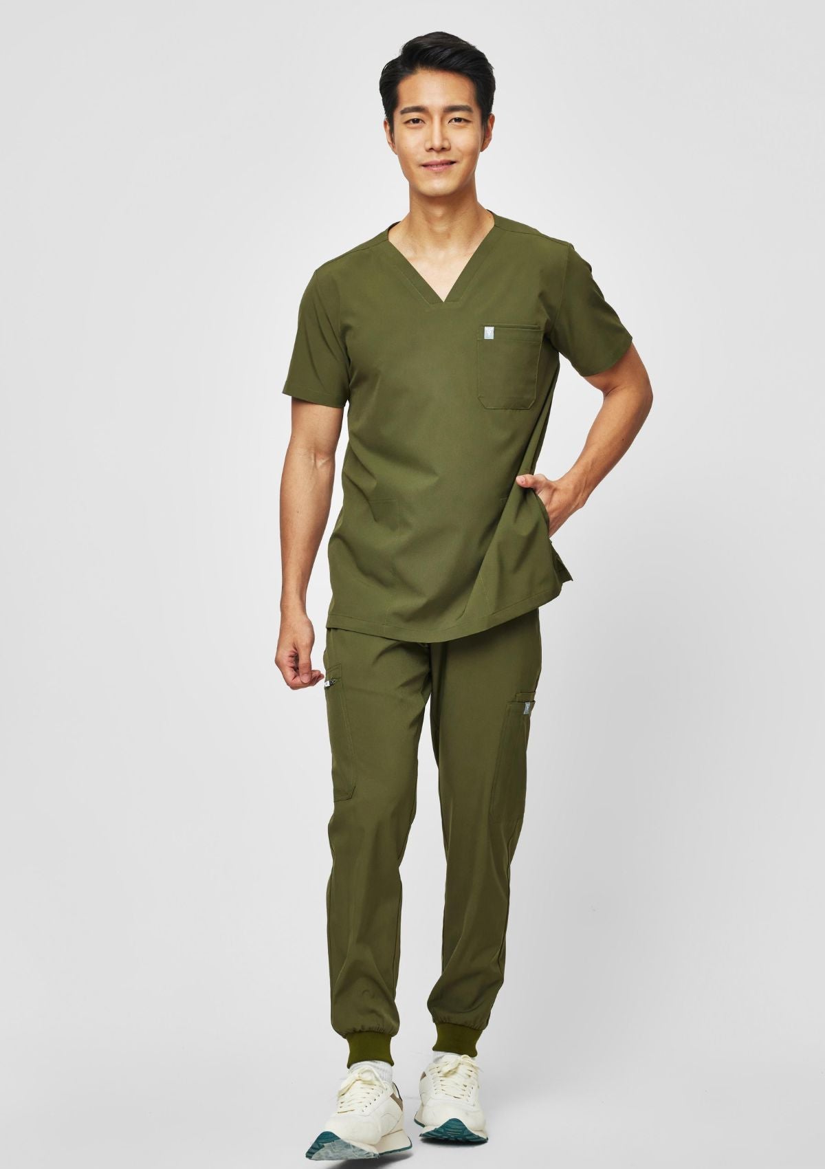 4-Pocket Scrub MoveTech® Top - Men / Forest Green