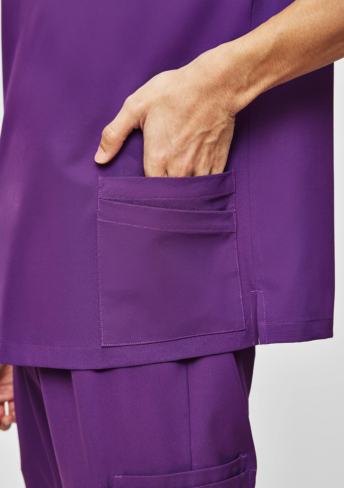 5-Pocket MoveTech® Scrub Top - Men / Plum