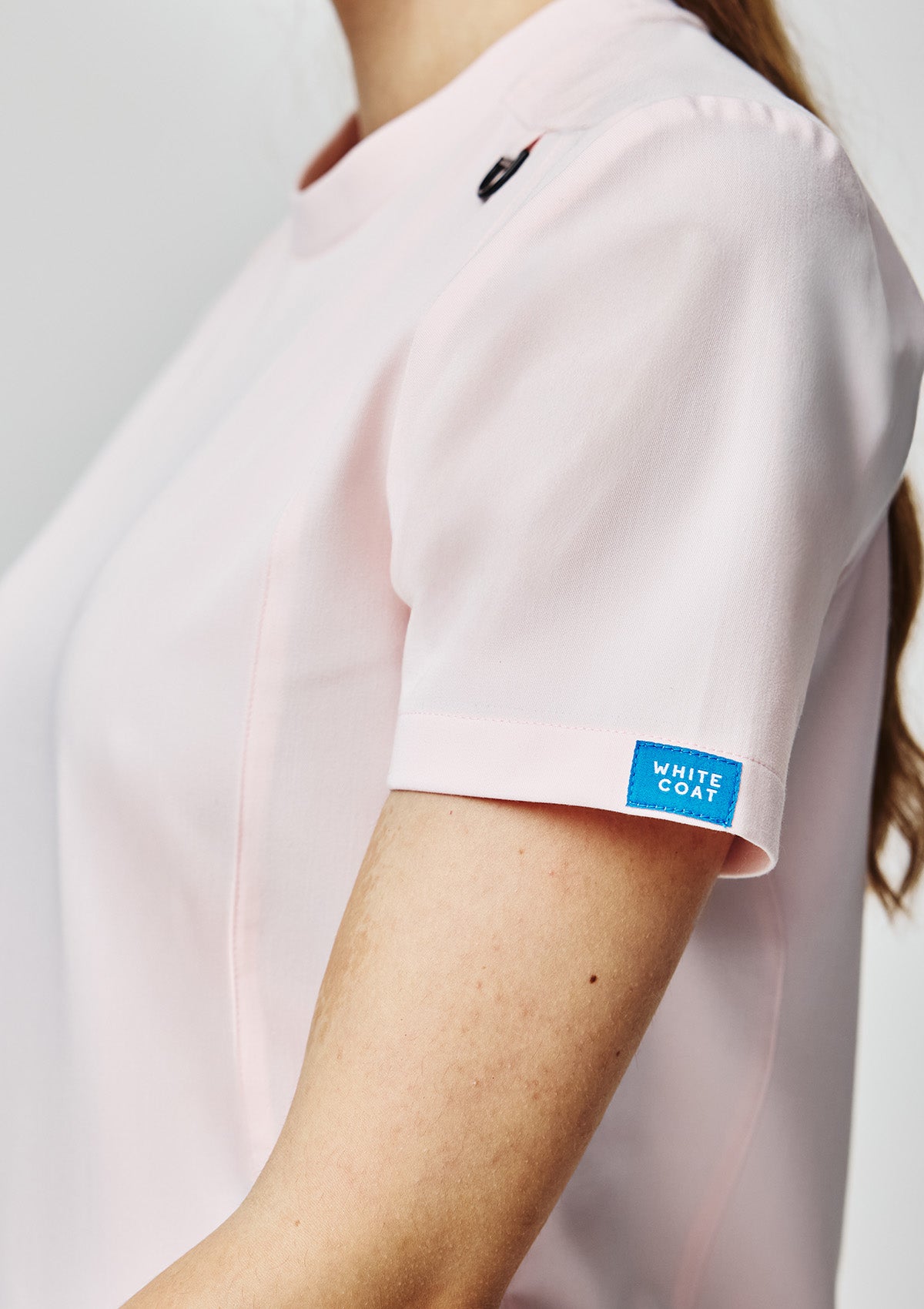 Ribbed Round Neck Scrub Top - Women / Blush