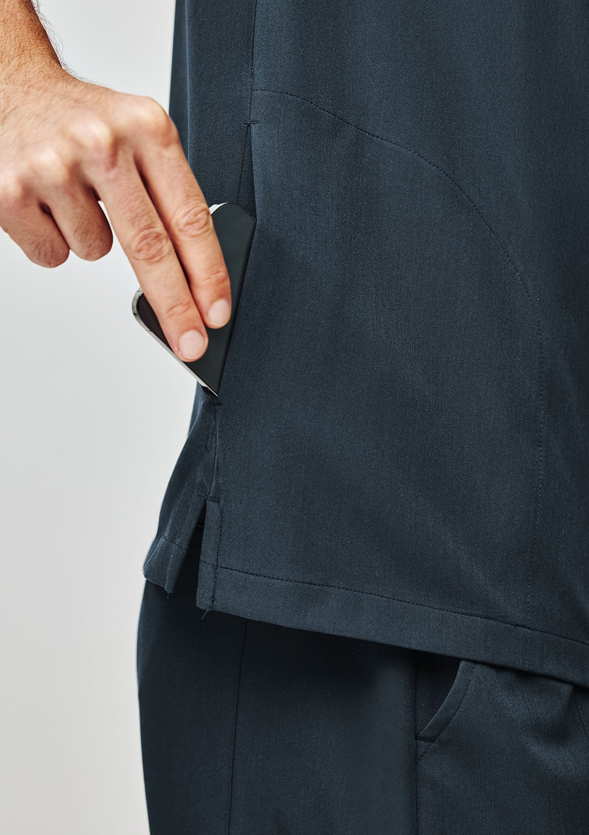 Ribbed Round Neck Scrub Top - Men / Midnight