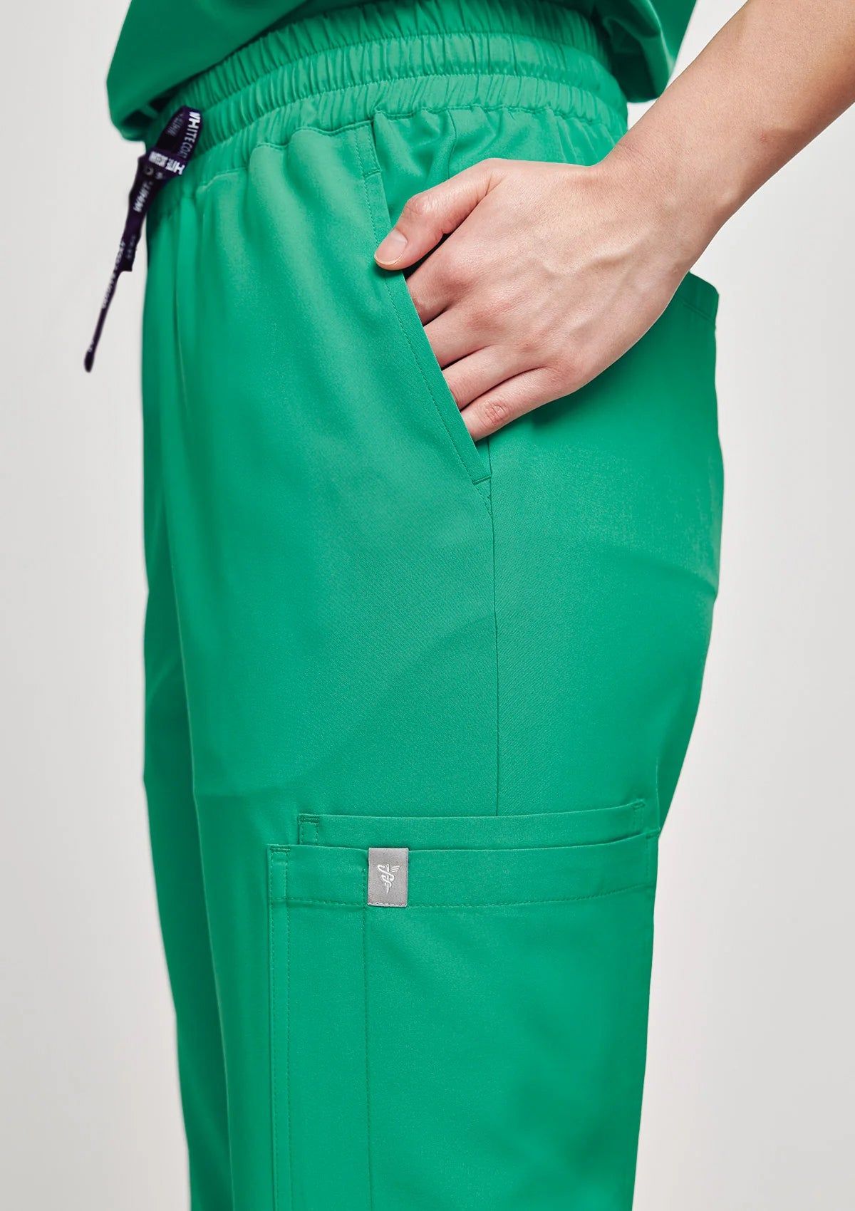 Tapered MoveTech® Scrub Pants - Women / Cactus