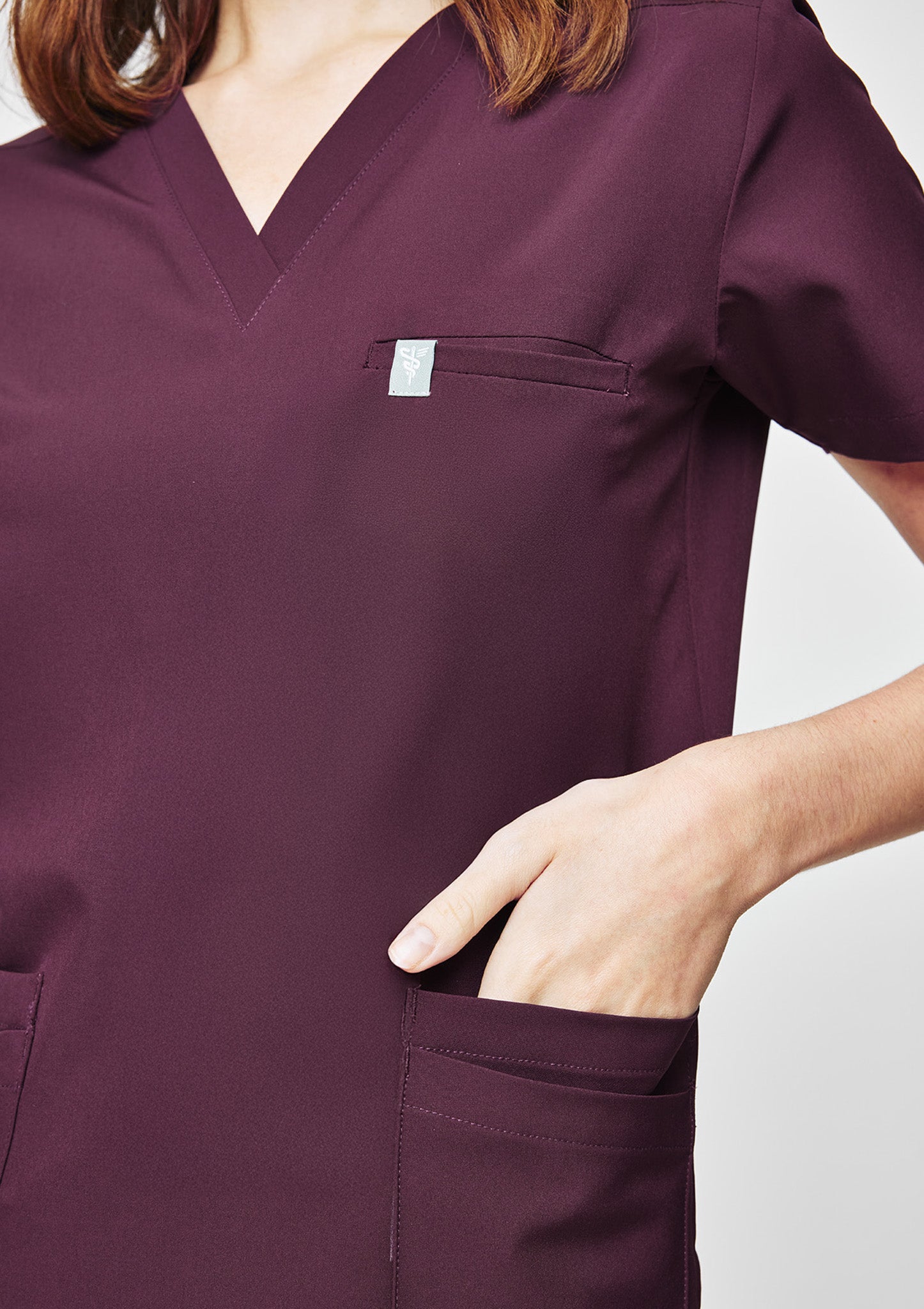 5-Pocket MoveTech® Scrub Top - Women / Merlot