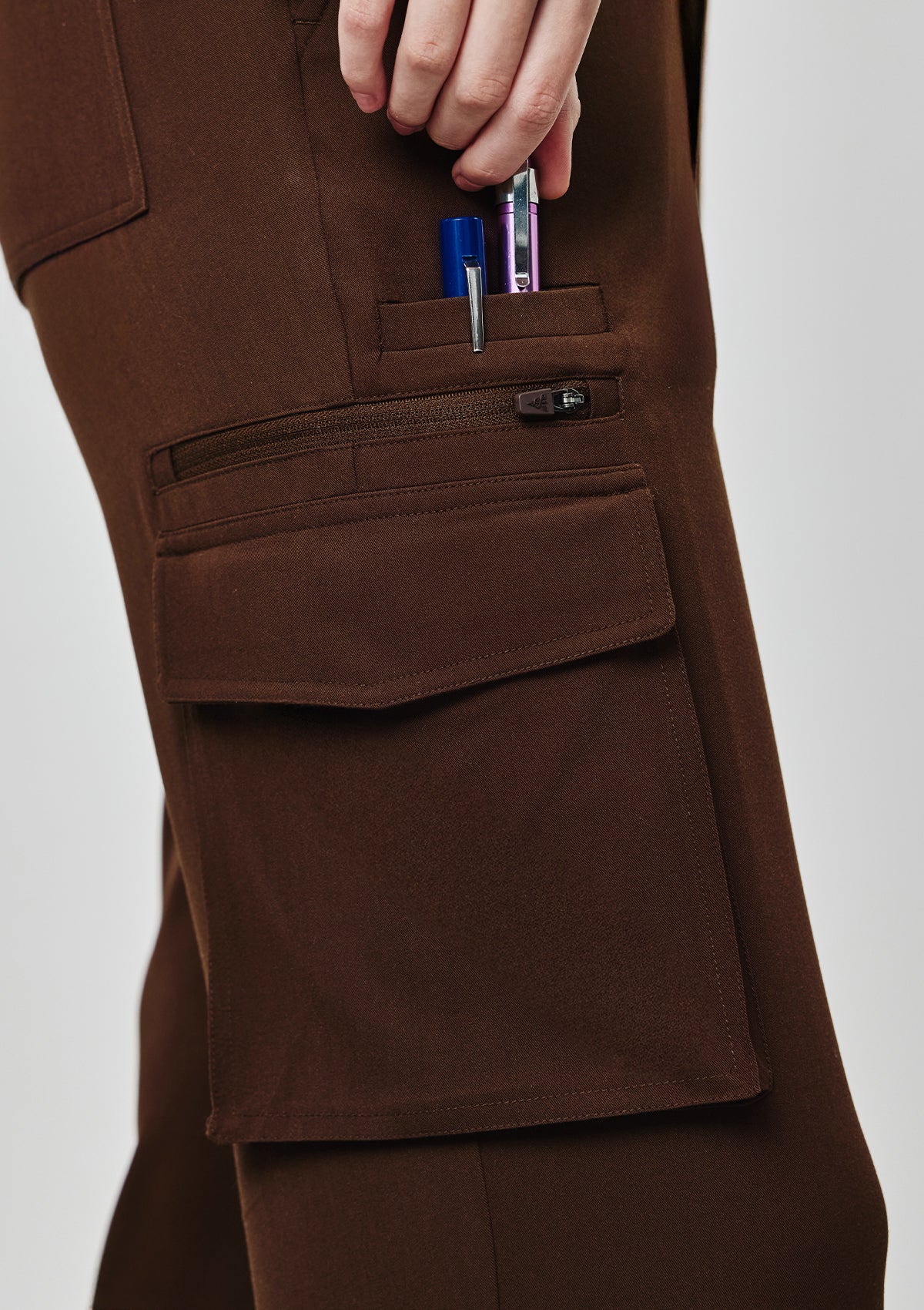 Straight Cut Utility Scrub Pants - Women / Dark Cacao
