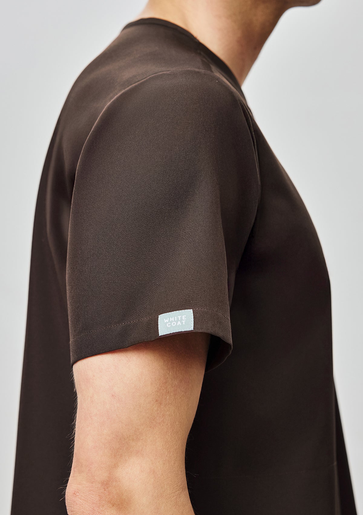 4-Pocket MoveTech® Scrub Top - Men / Espresso