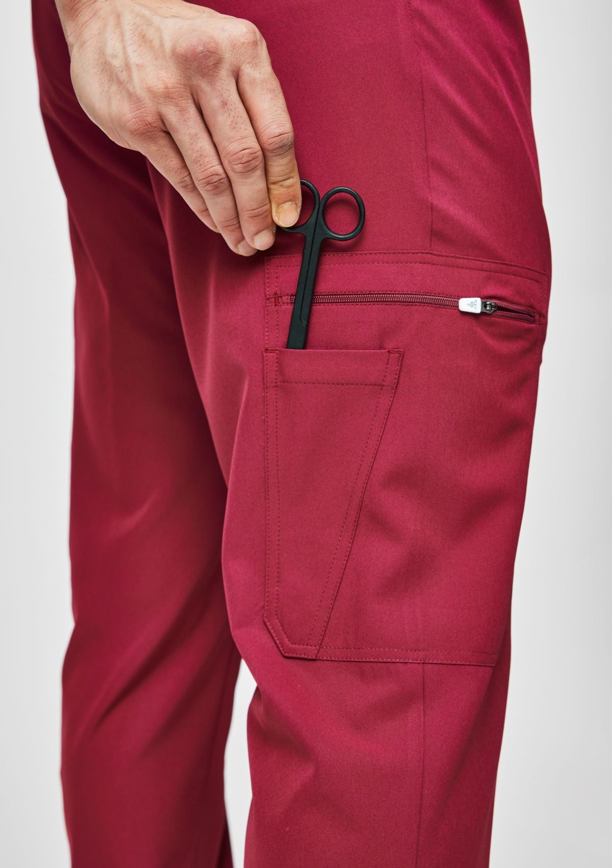 Jogger MoveTech® Scrub Pants - Men / Garnet