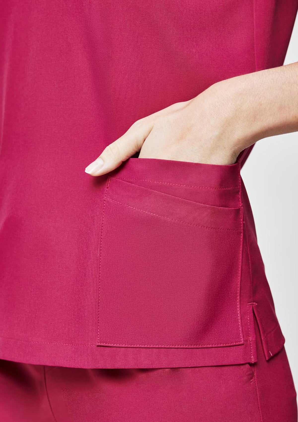 5-Pocket MoveTech® Scrub Top - Women / Orchid Crush