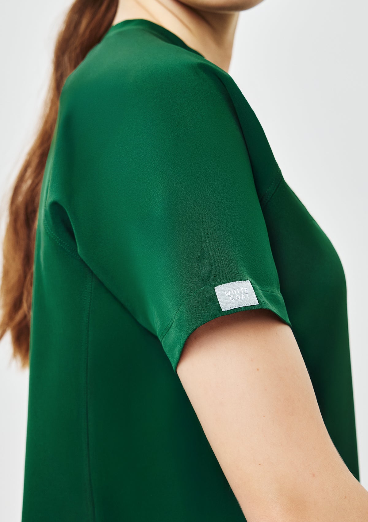 Round Neck MoveTech® Scrub Top Core+ - Women / Evergreen