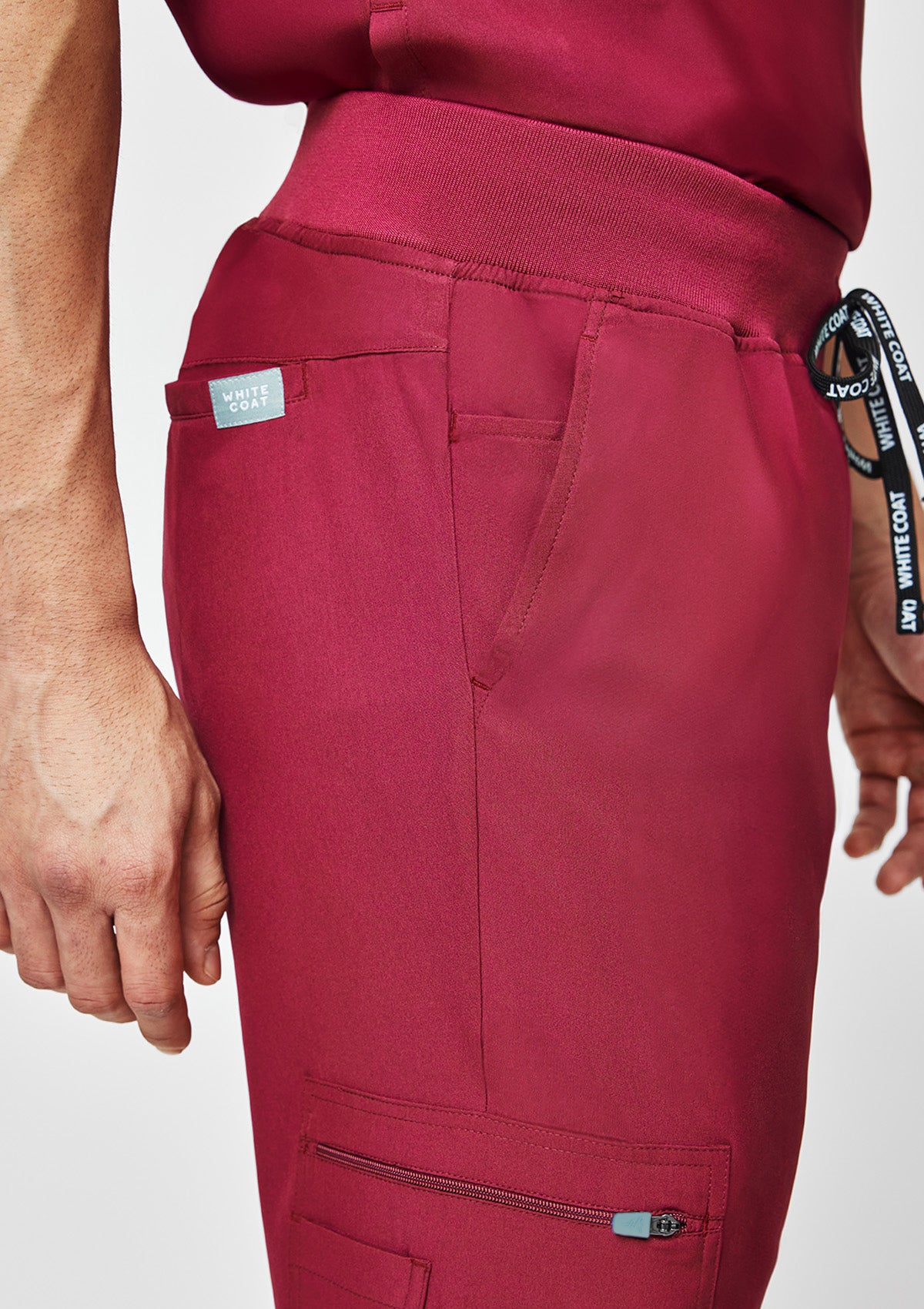 Jogger MoveTech® Scrub Pants - Men / Garnet