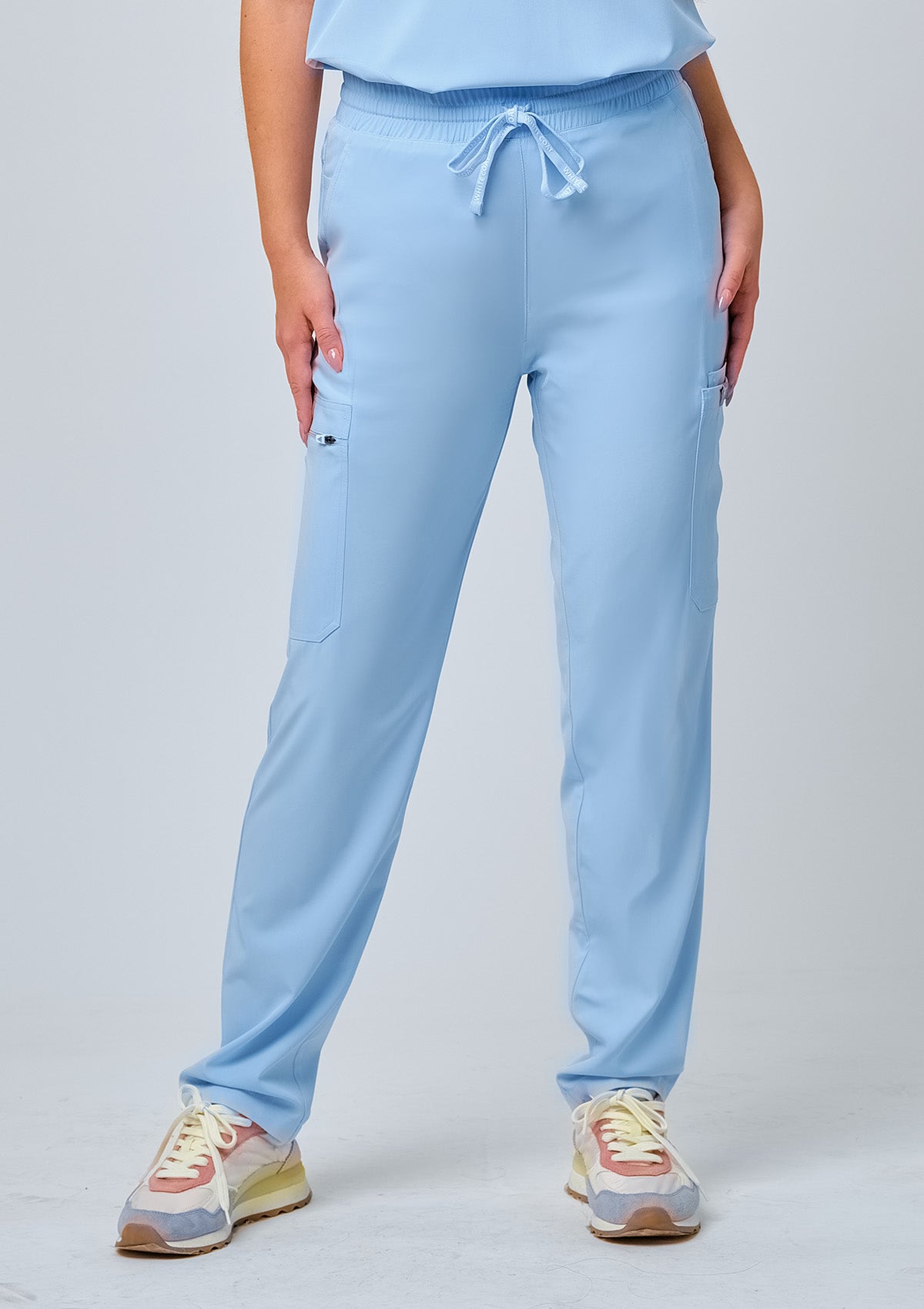 Tapered MoveTech® Scrub Pants - Women / Blue Sky