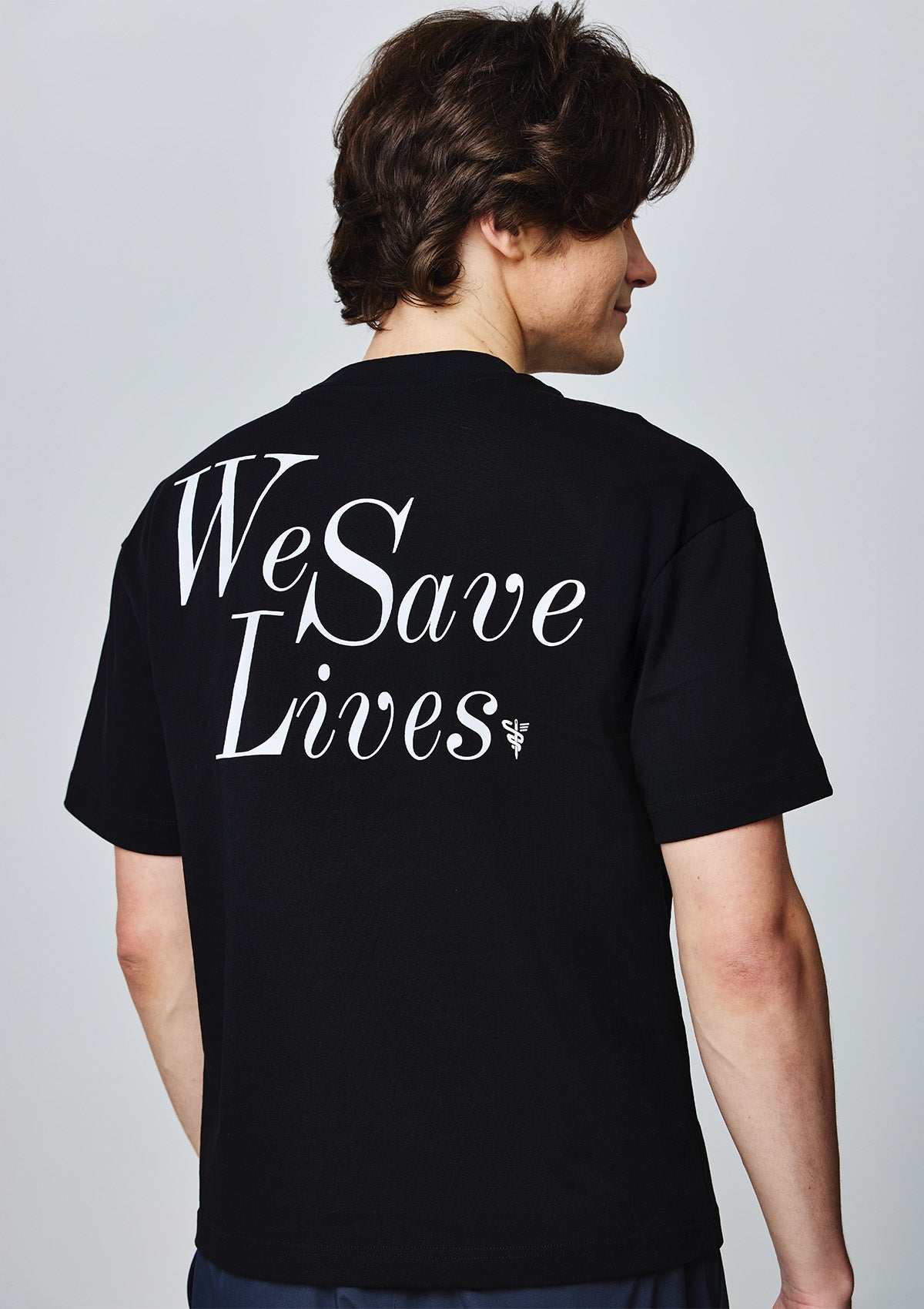 We Save Lives T-Shirt Men / Black