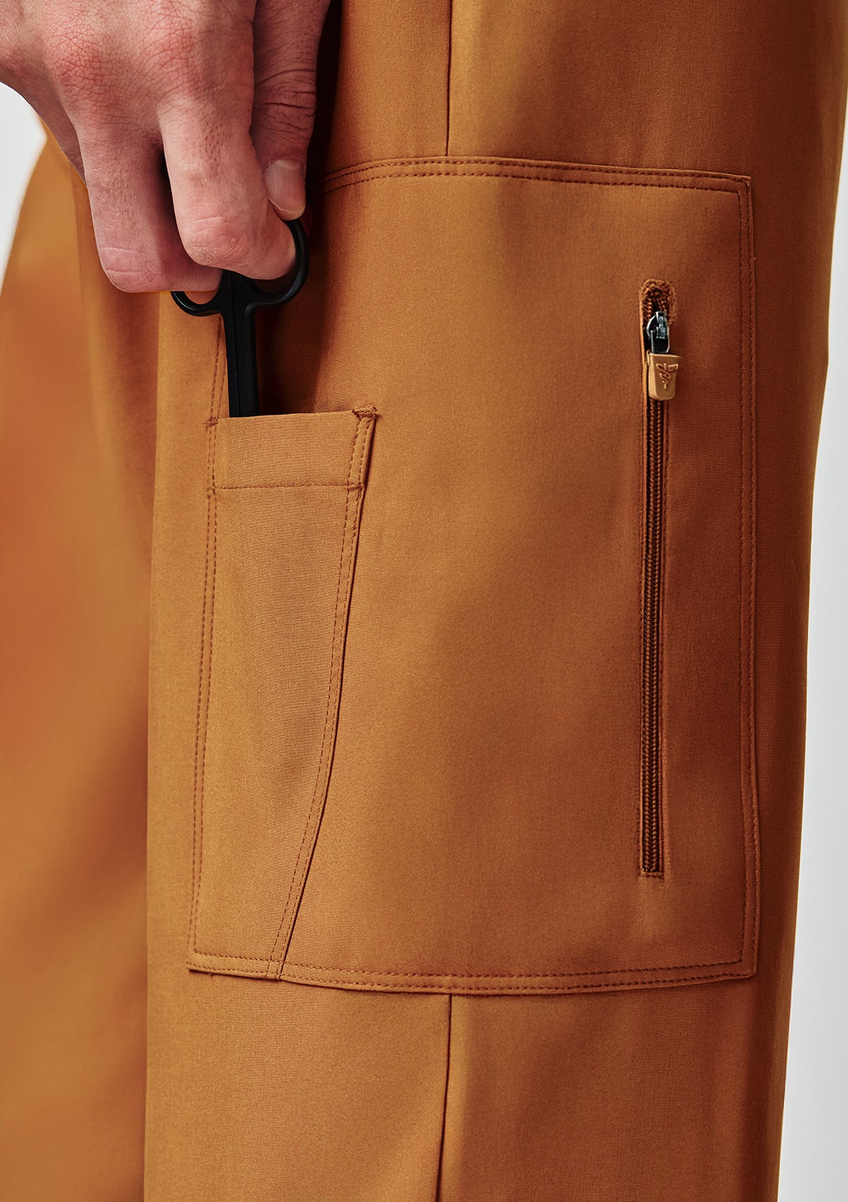 Ribbed Straight Cut MoveTech® Scrub Pants Core+ - Men / Caramel