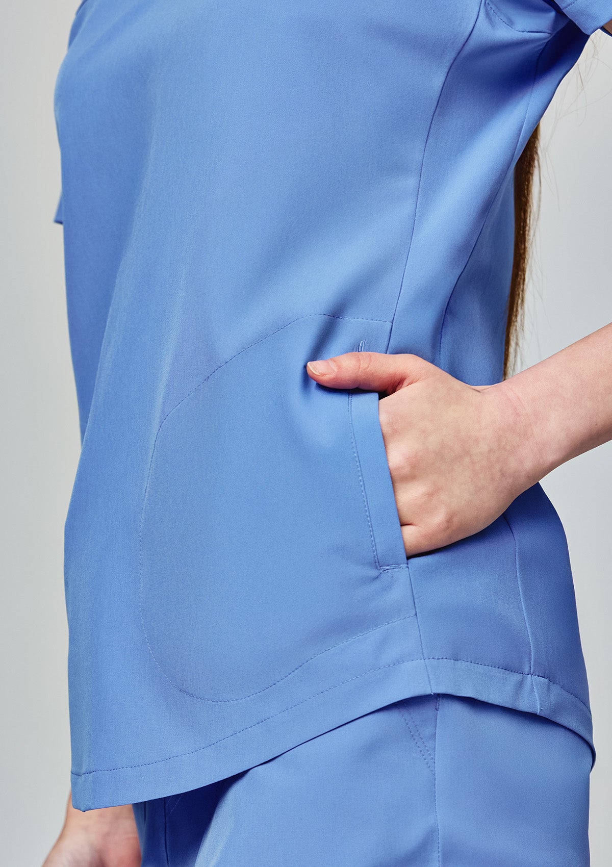 3-Pocket MoveTech® Scrub Top Core+ - Women / Cool Ceil