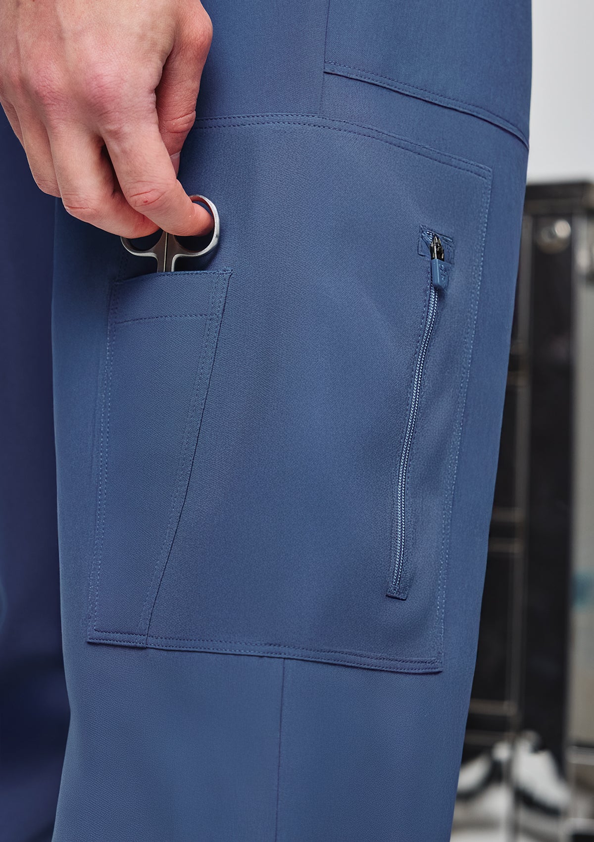 Regular Waistband Jogger MoveTech® Scrub Pants Core+ - Men / Steel Blue