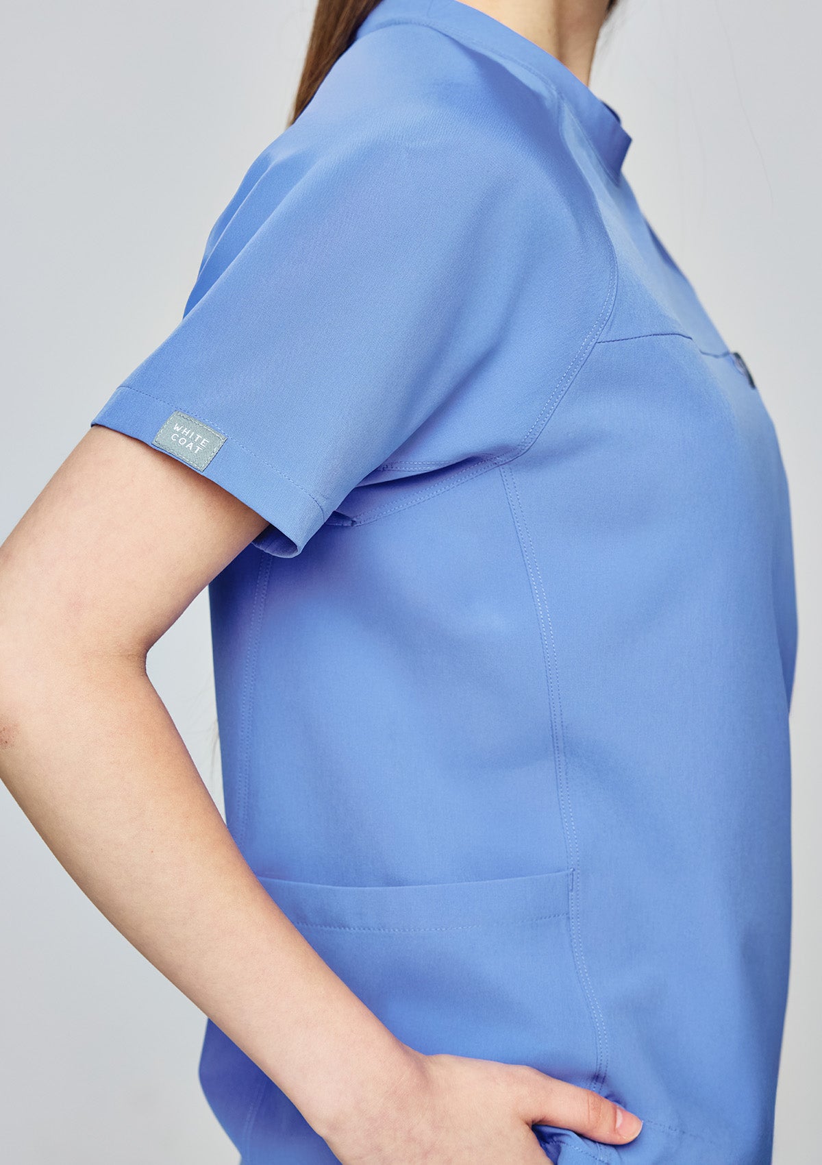 Round Neck MoveTech® Scrub Top Core+ - Women / Cool Ceil