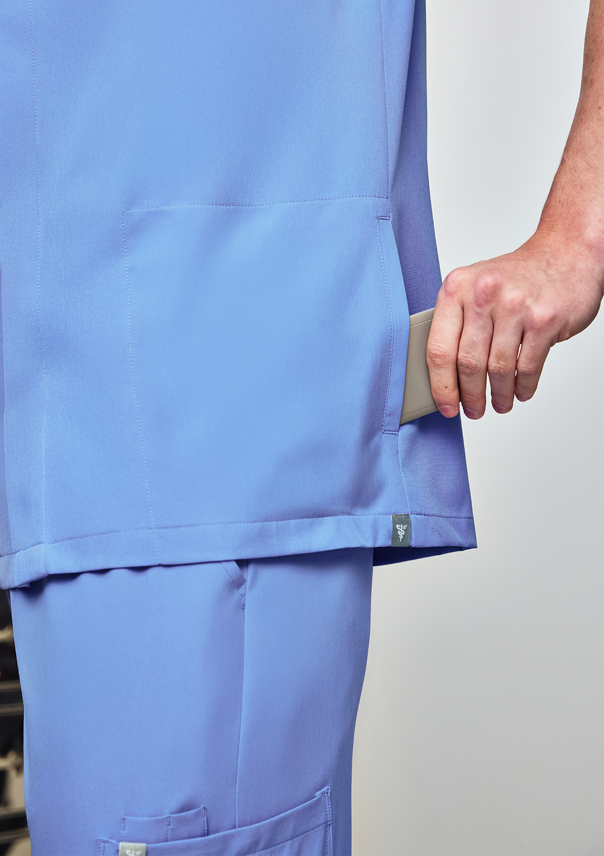 Polo MoveTech® Scrub Top Core+ - Men / Cool Ceil