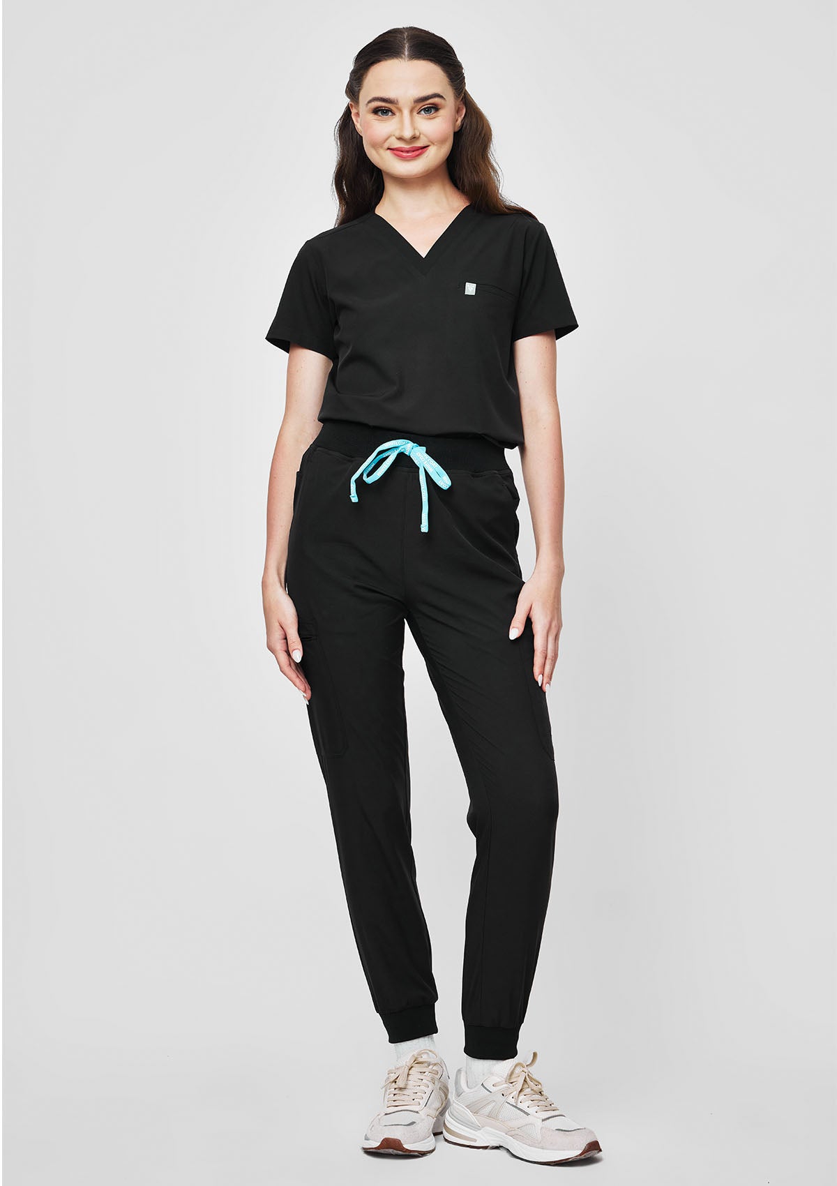 5-Pocket MoveTech® Scrub Top - Women / So Black