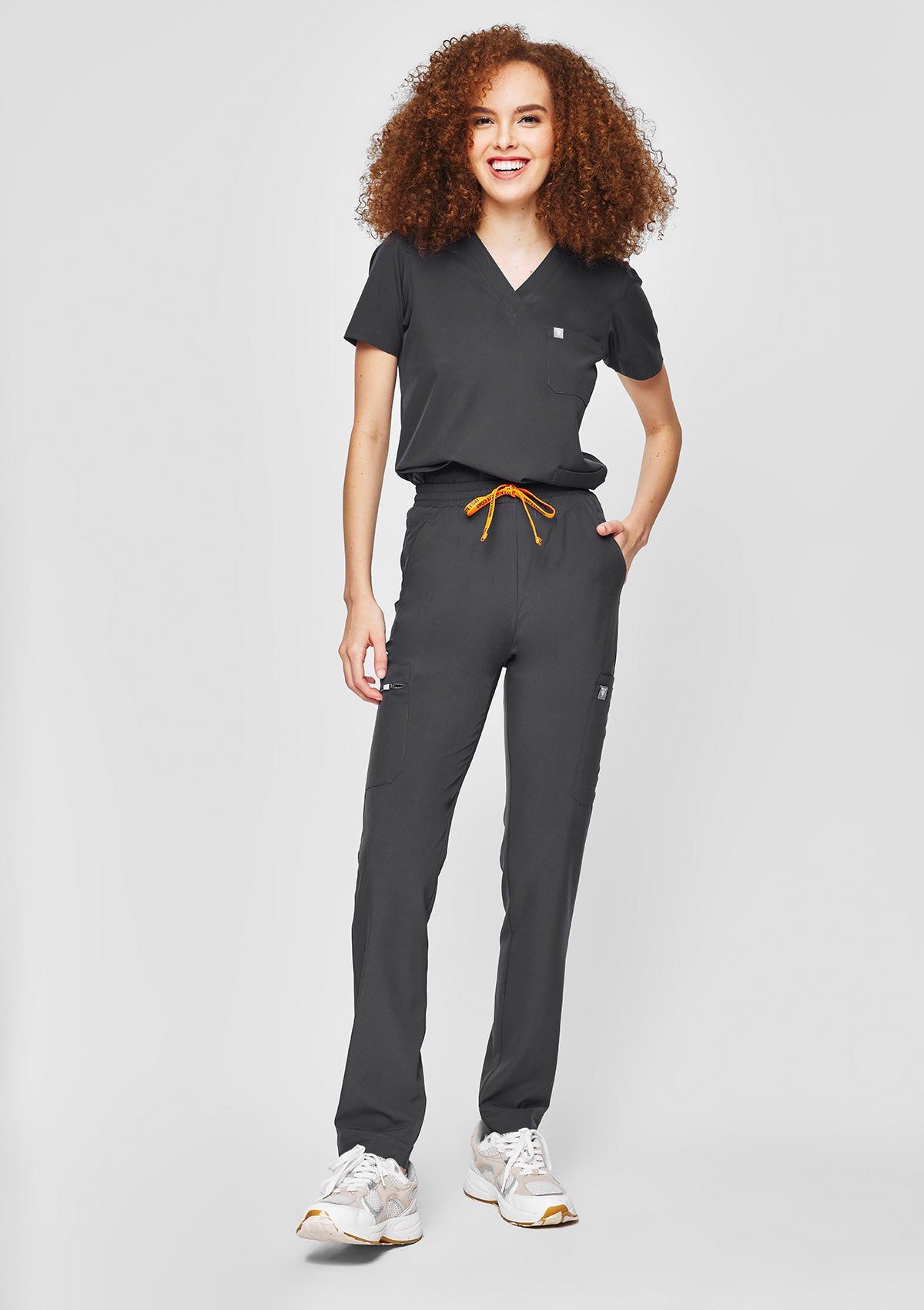 Straight Cut MoveTech® Scrub Pants 2.0 - New Logo Women / Graphite