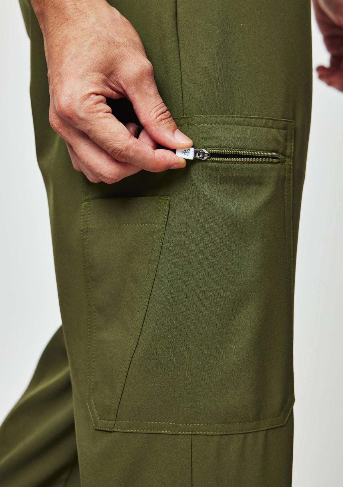 Straight Cut MoveTech® Scrub Pants - Men / Forest Green
