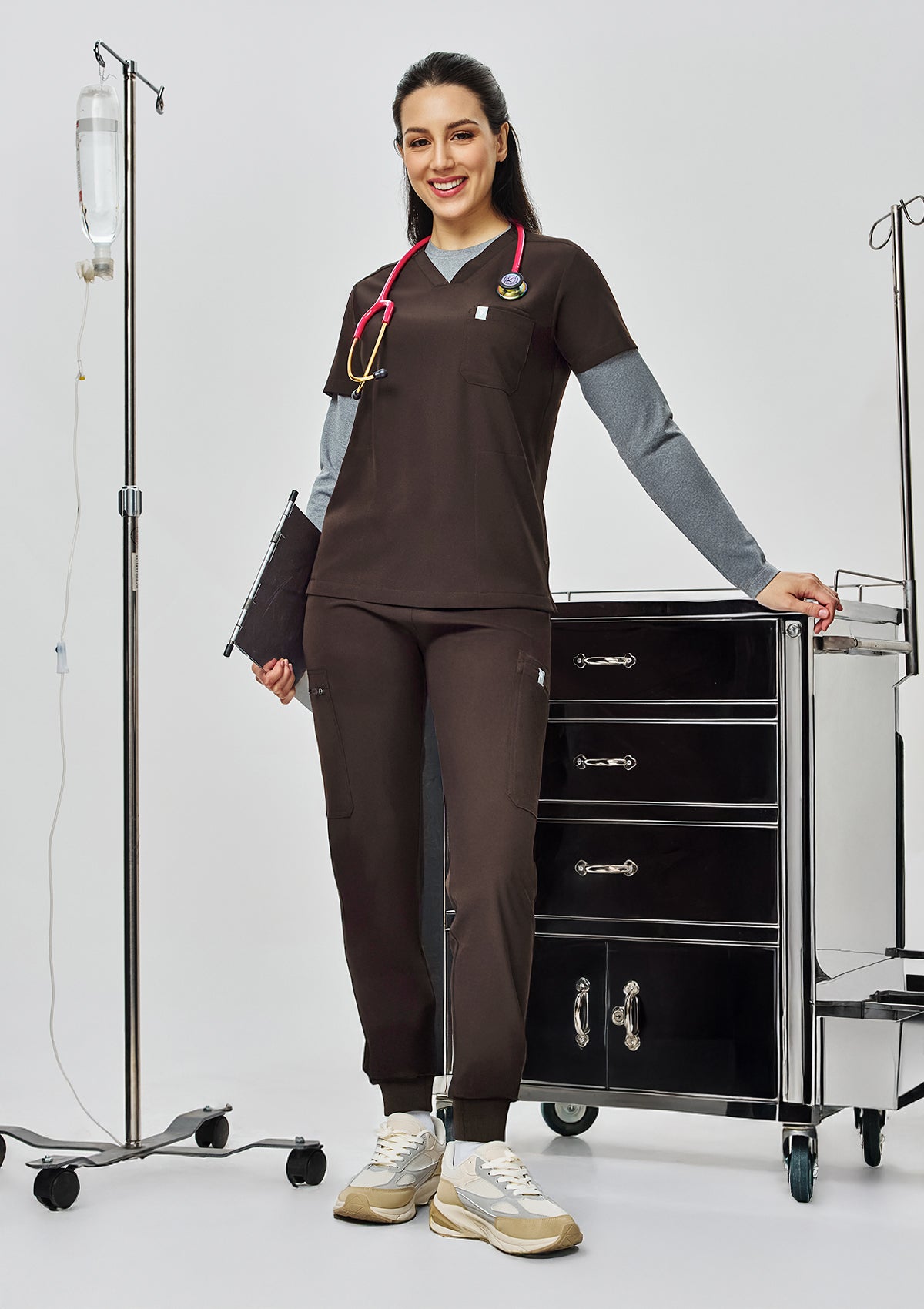 4-Pocket MoveTech® Scrub Top - Women / Espresso