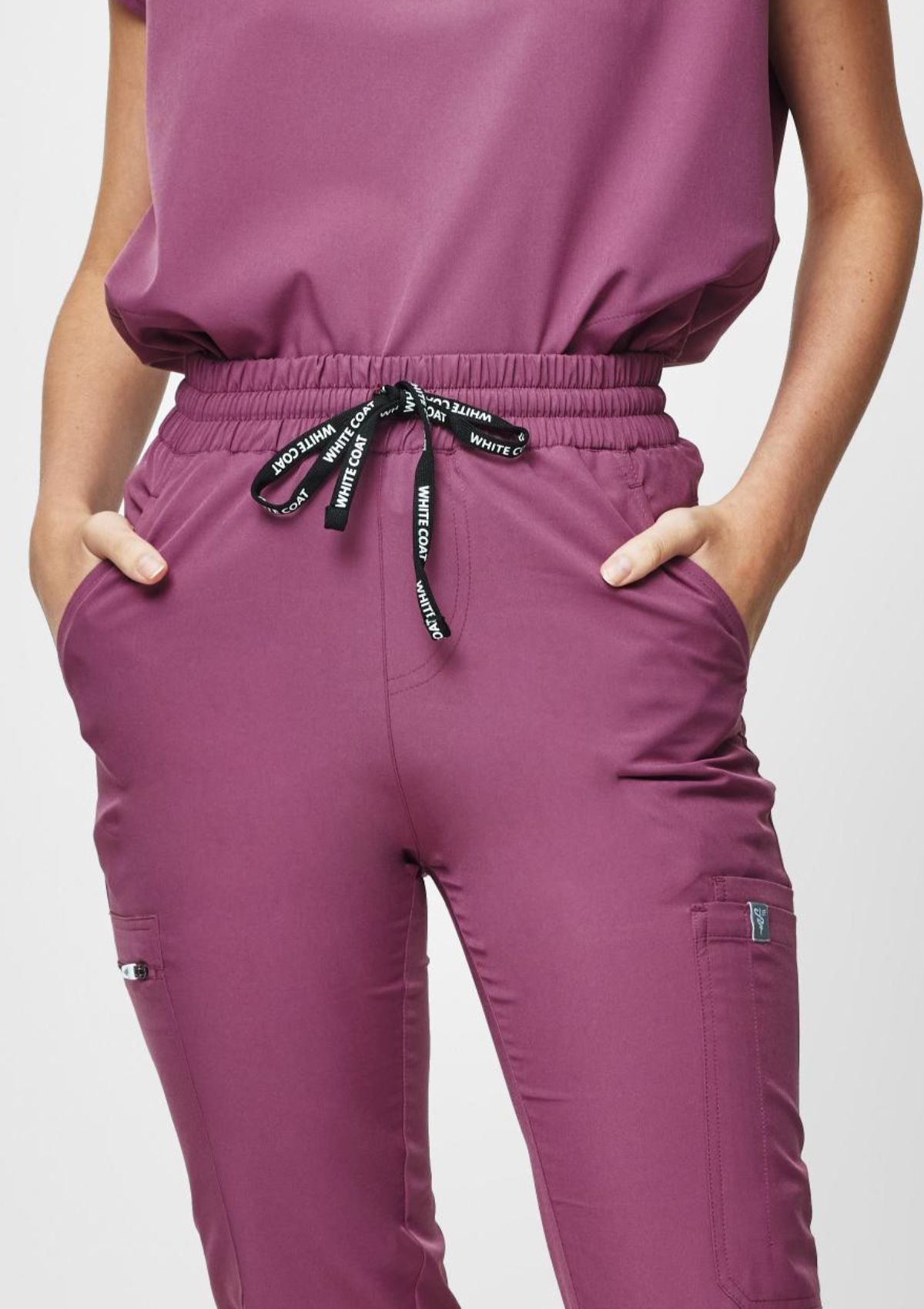 Tapered MoveTech® Scrub Pants - Women / Mauve