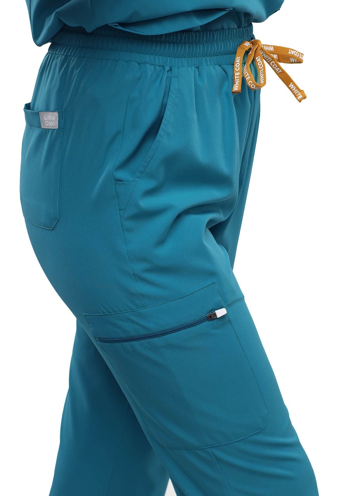 Straight Cut MoveTech® Scrub Pants 2.0 - Women / Deep Marine