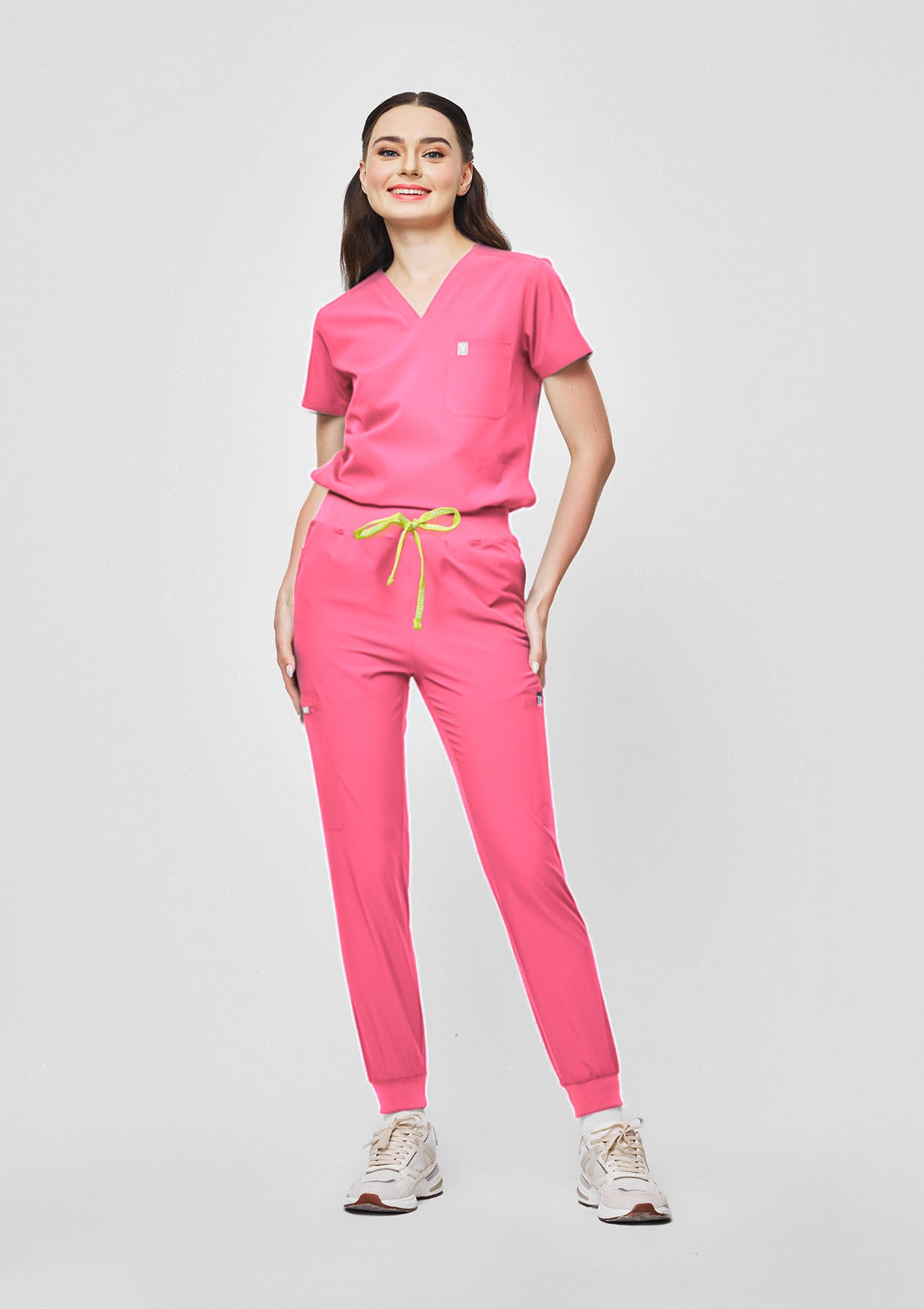Jogger MoveTech® Scrub Pants - Women / Hyper Pink