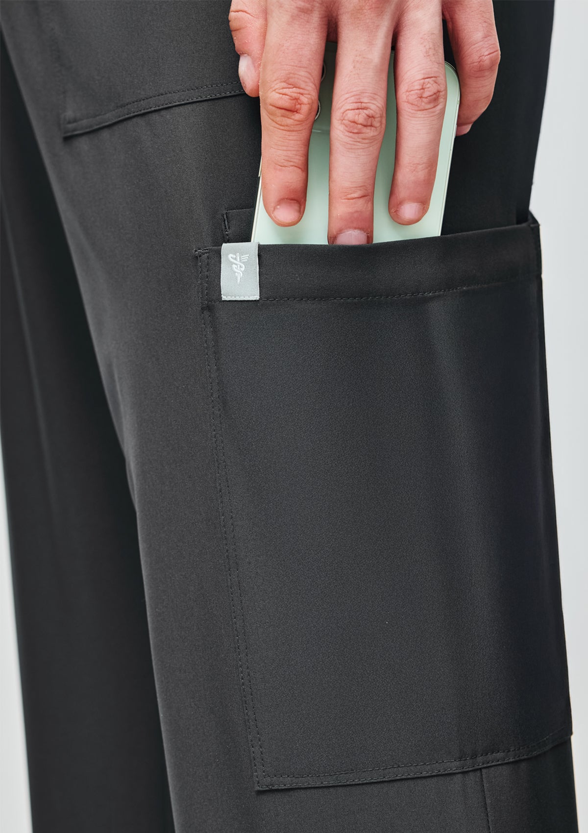 Regular Waistband Jogger MoveTech® Scrub Pants Core+ - Men / Graphite