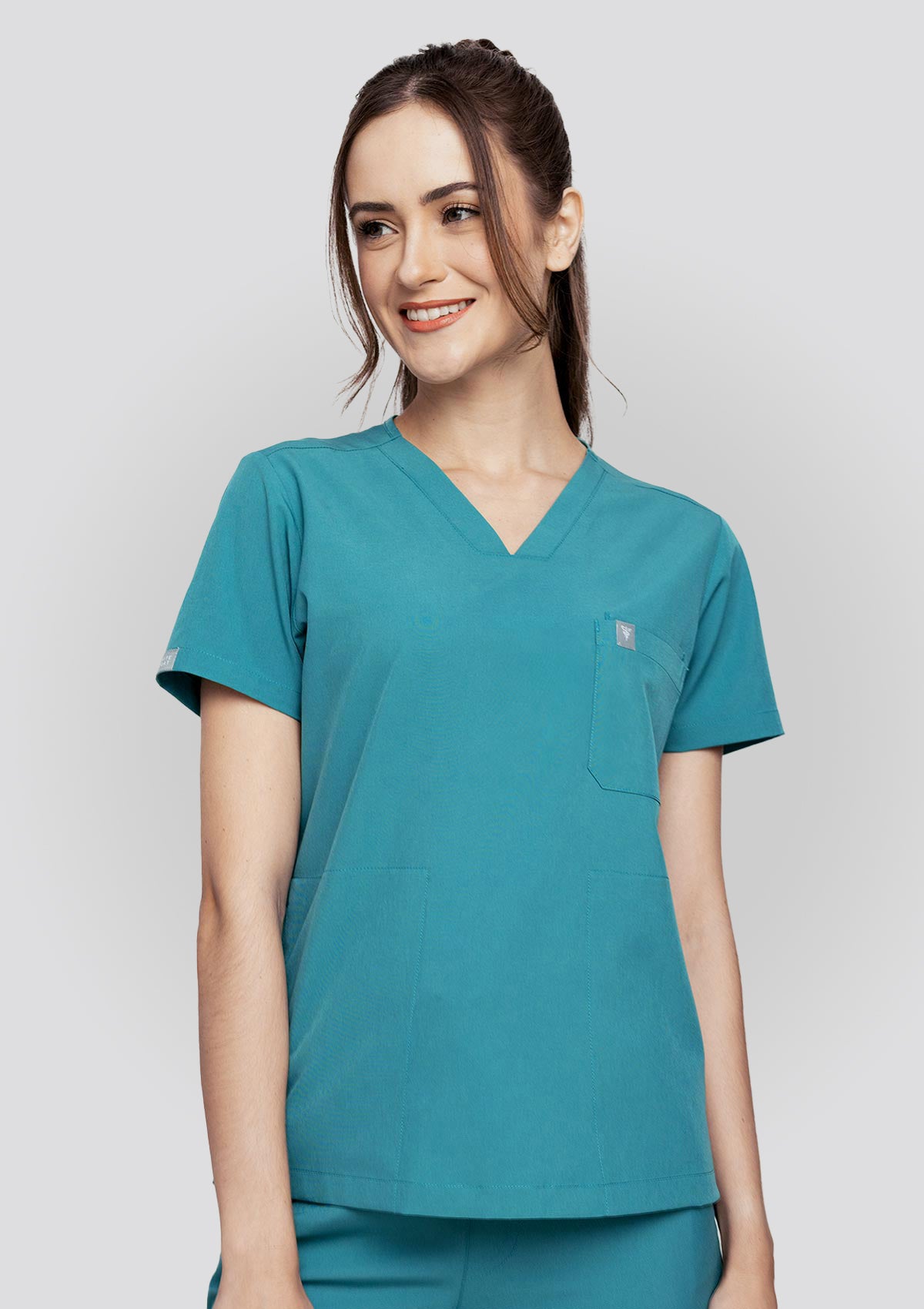 4-Pocket MoveTech® Scrub Top - Women / Seafoam