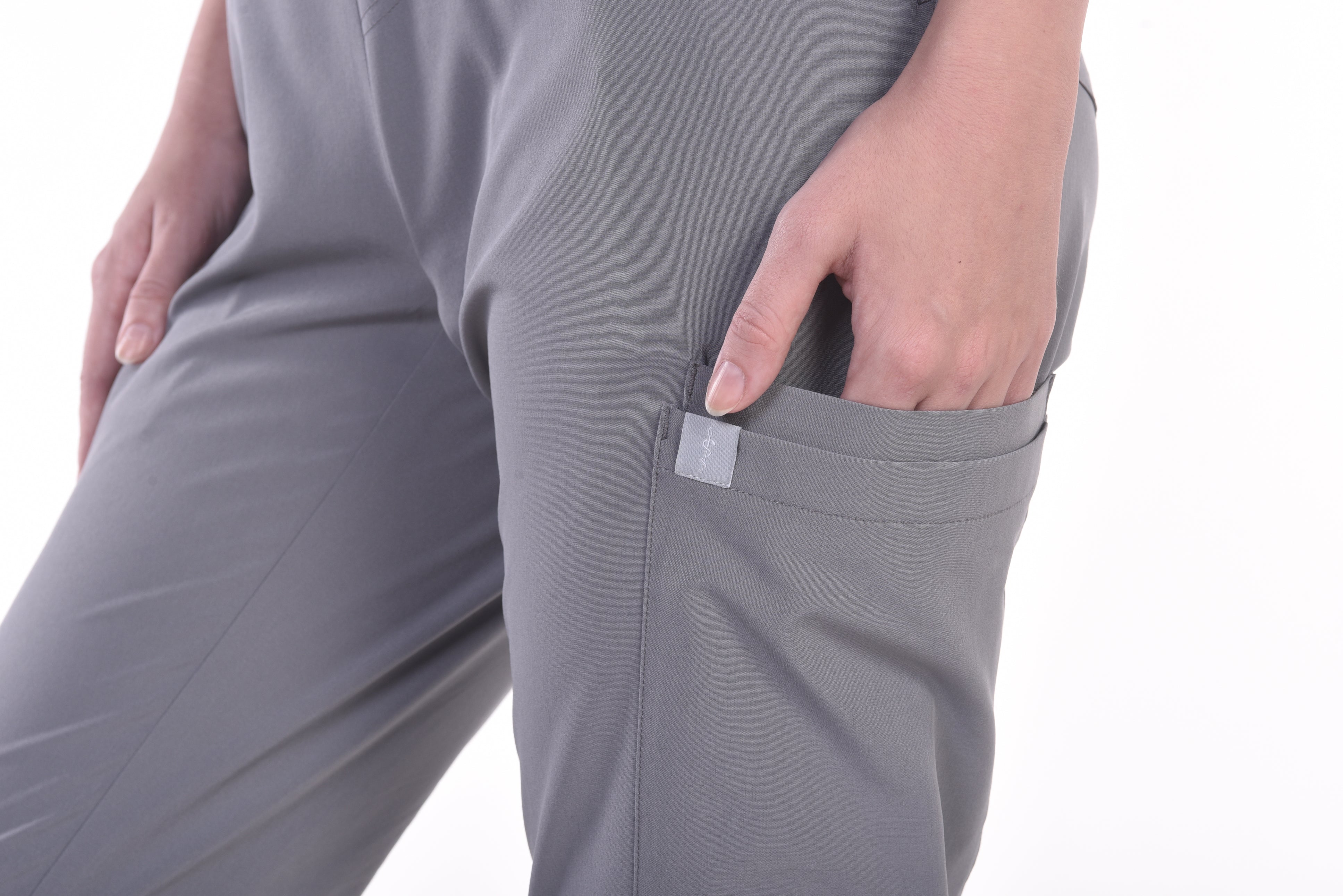 Straight Cut MoveTech® Scrub Pants 2.0 - Women / Silver