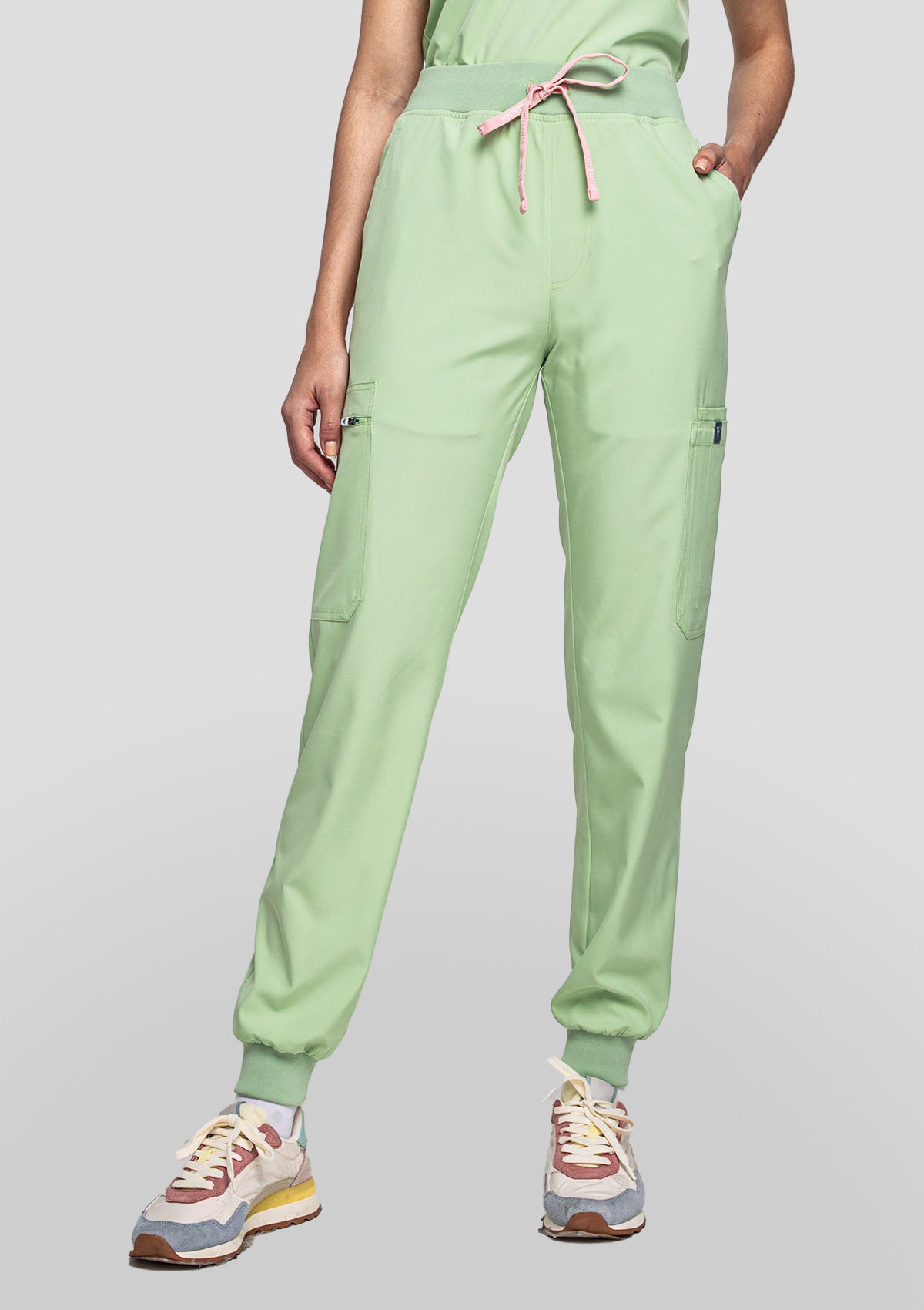 Jogger MoveTech® Scrub Pants - Women / Lime