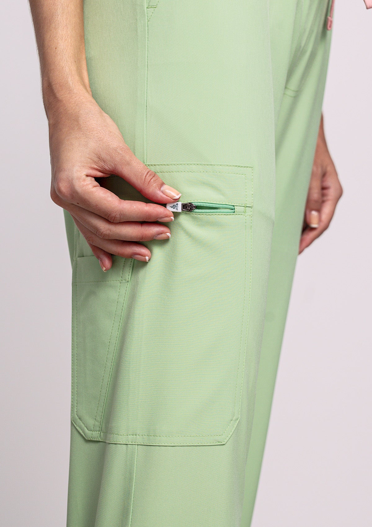 Jogger MoveTech® Scrub Pants - Women / Lime