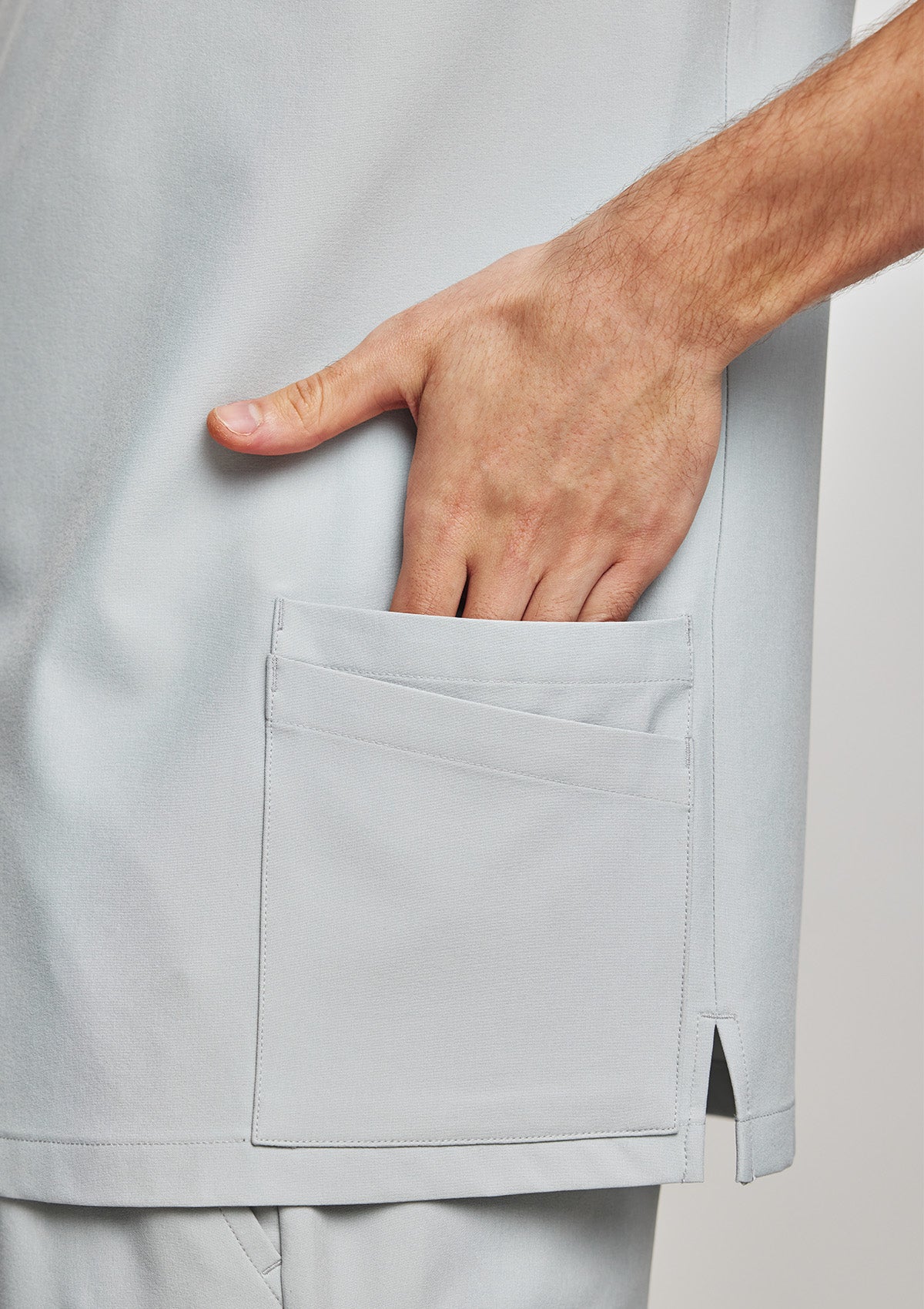 5-Pocket MoveTech® Scrub Top - Men / Cool Grey