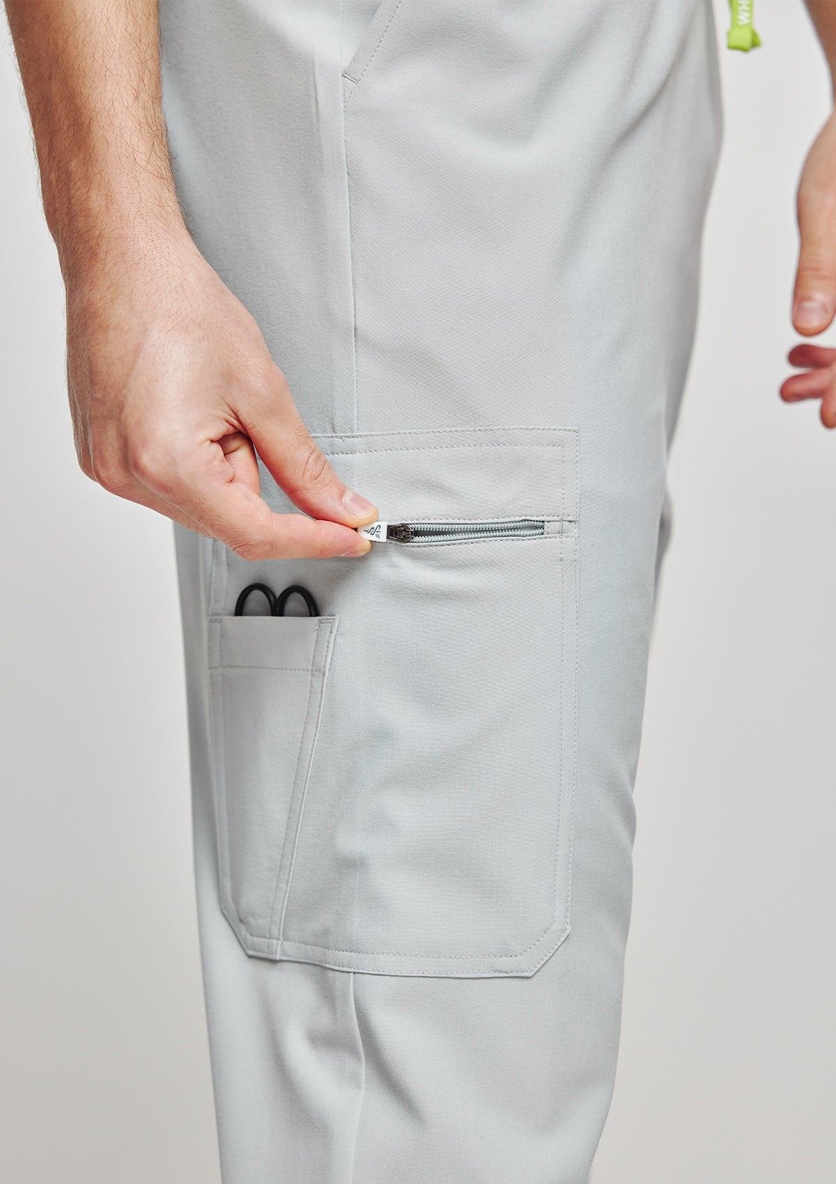 Jogger MoveTech® Scrub Pants - Men / Cool Grey