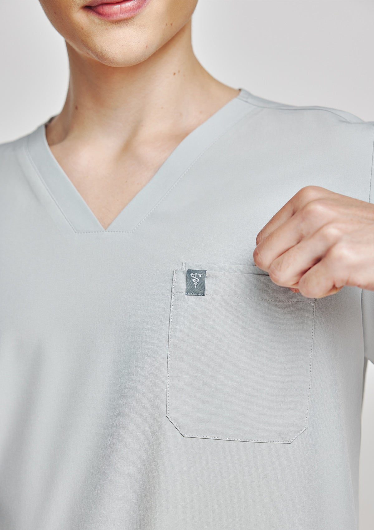 4-Pocket MoveTech® Scrub Top - Men / Cool Grey